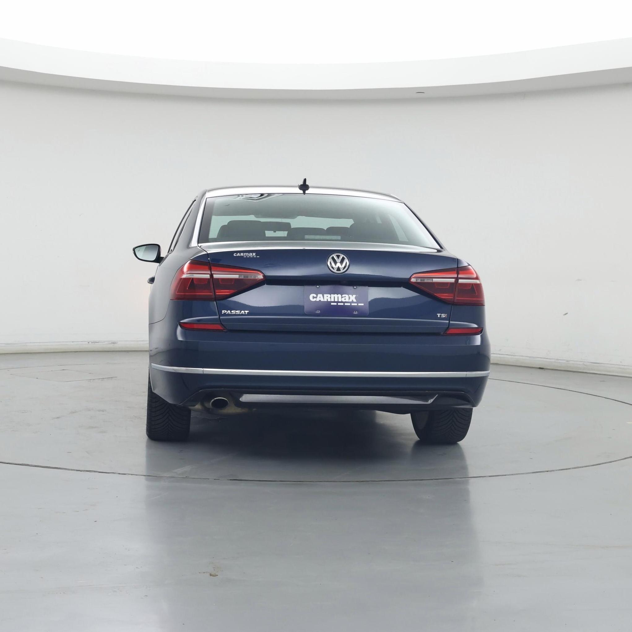 Thumbnail: 2018 Volkswagen Passat - 6