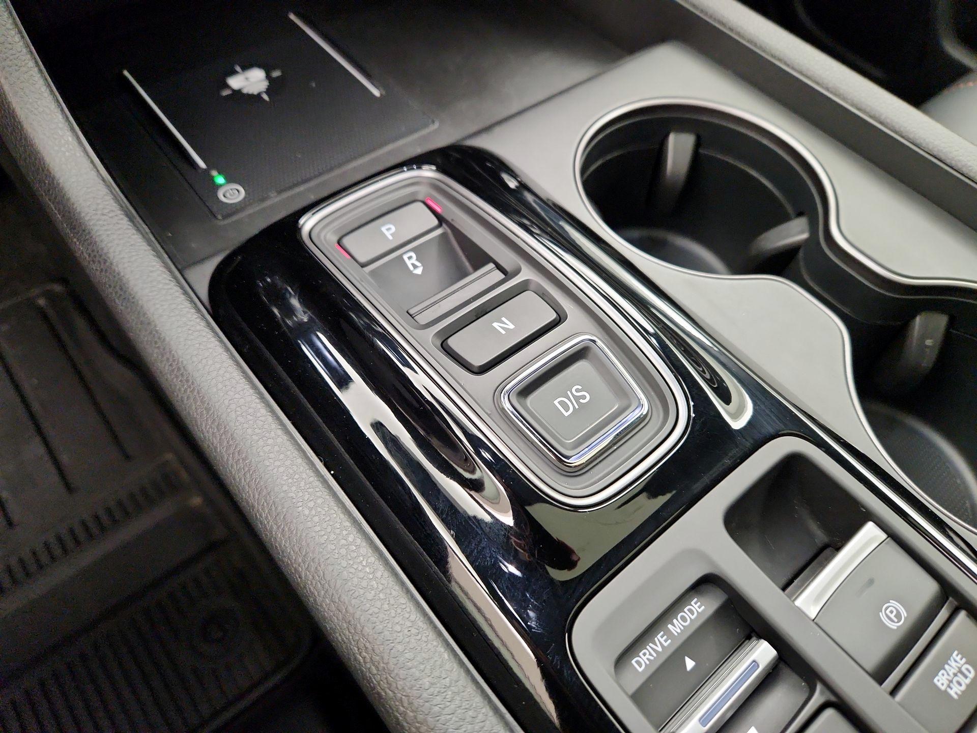 Thumbnail: 2024 Honda Pilot - 17