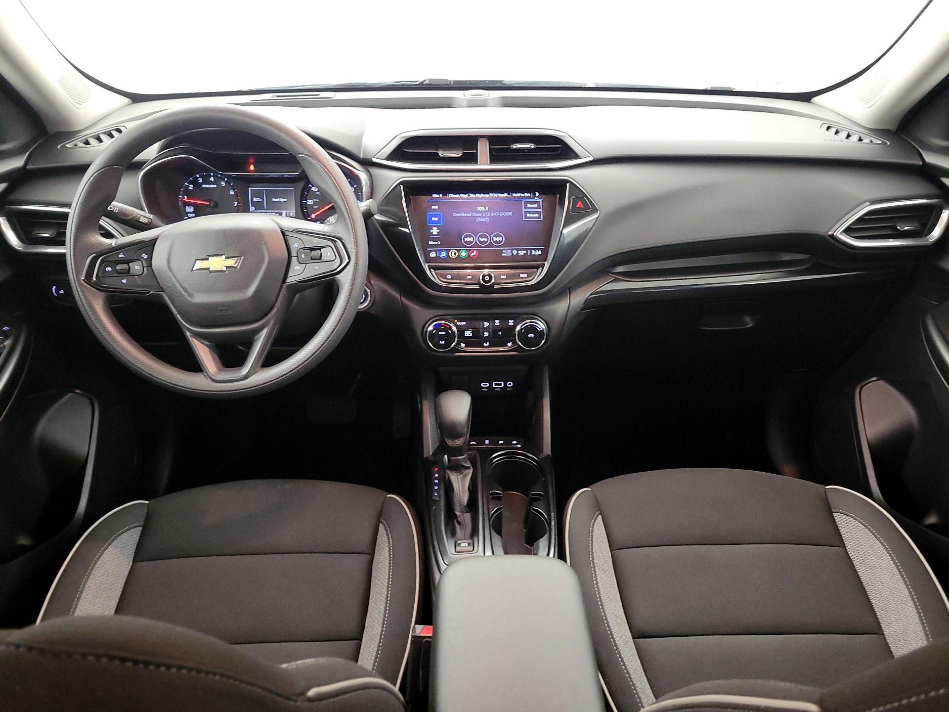 Thumbnail: 2023 Chevrolet TrailBlazer - 9