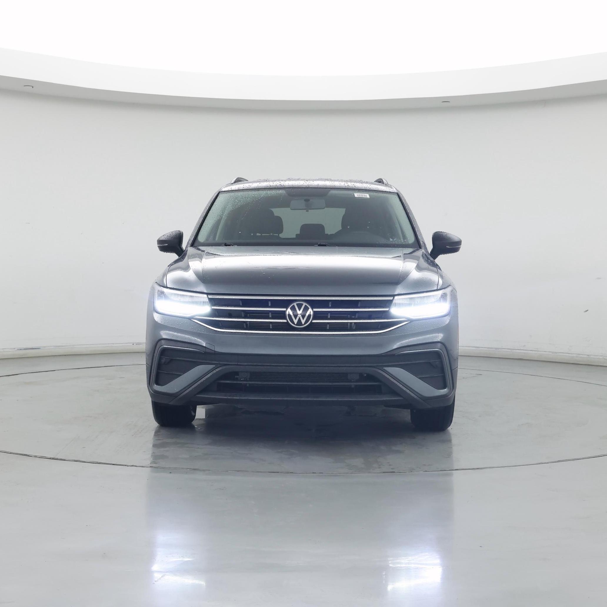 Thumbnail: 2022 Volkswagen Tiguan - 5