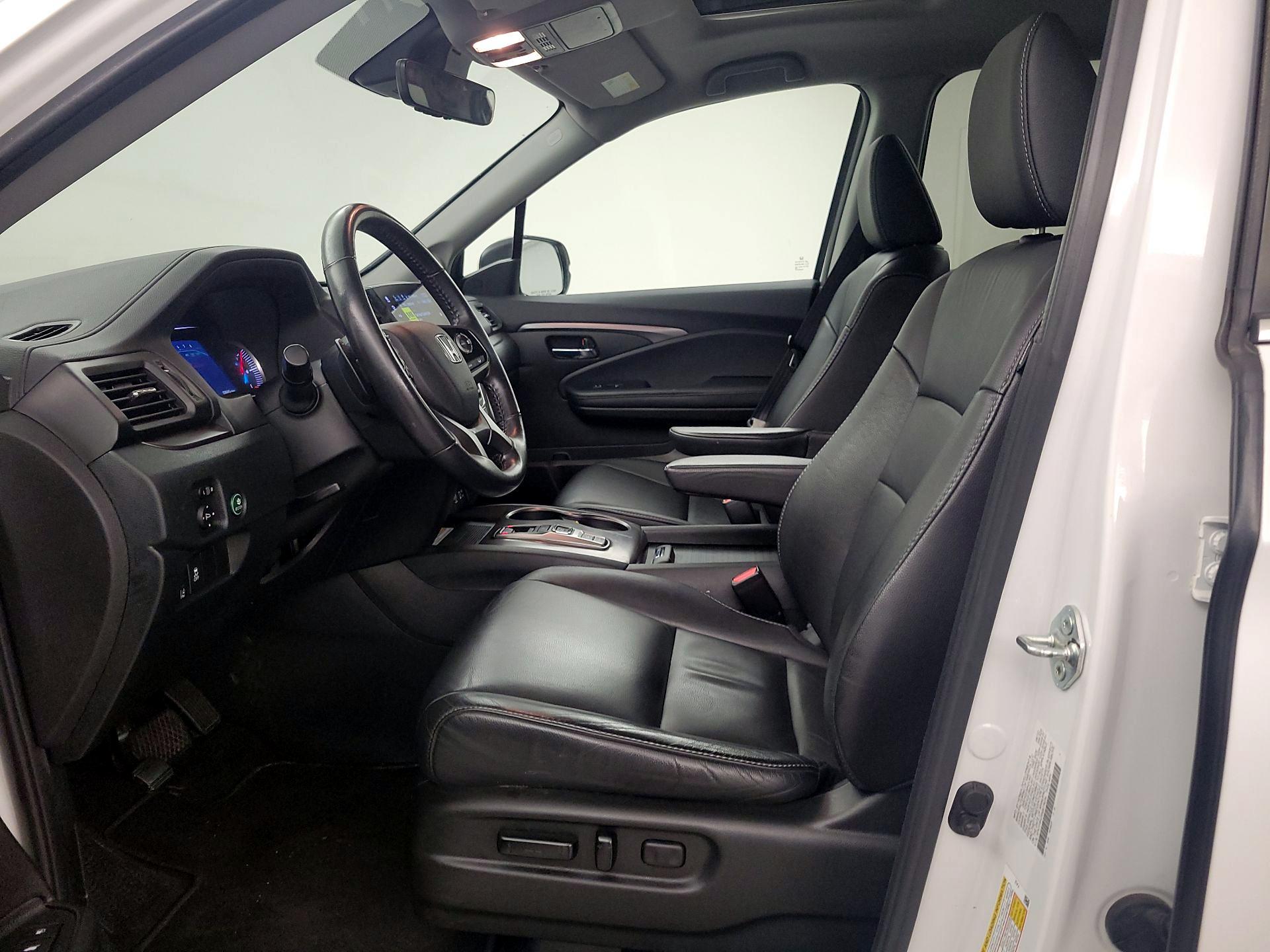 Thumbnail: 2022 Honda Pilot - 11