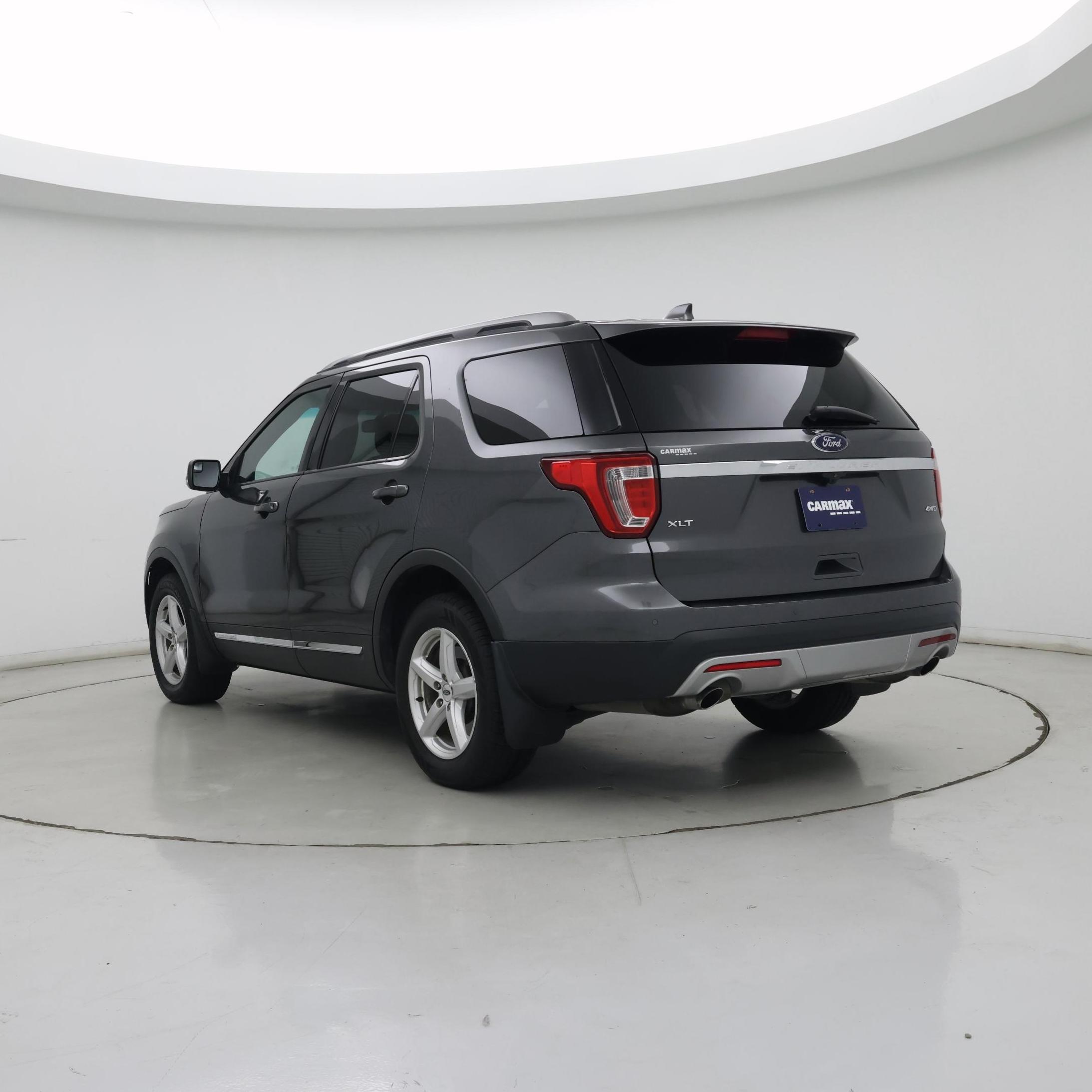 Thumbnail: 2017 Ford Explorer - 2