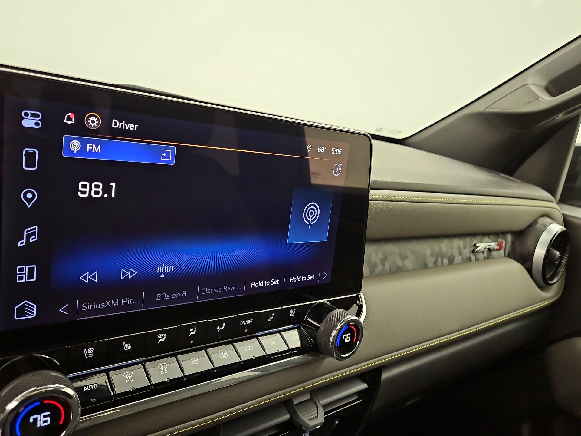 Thumbnail: 2025 Chevrolet Colorado - 15