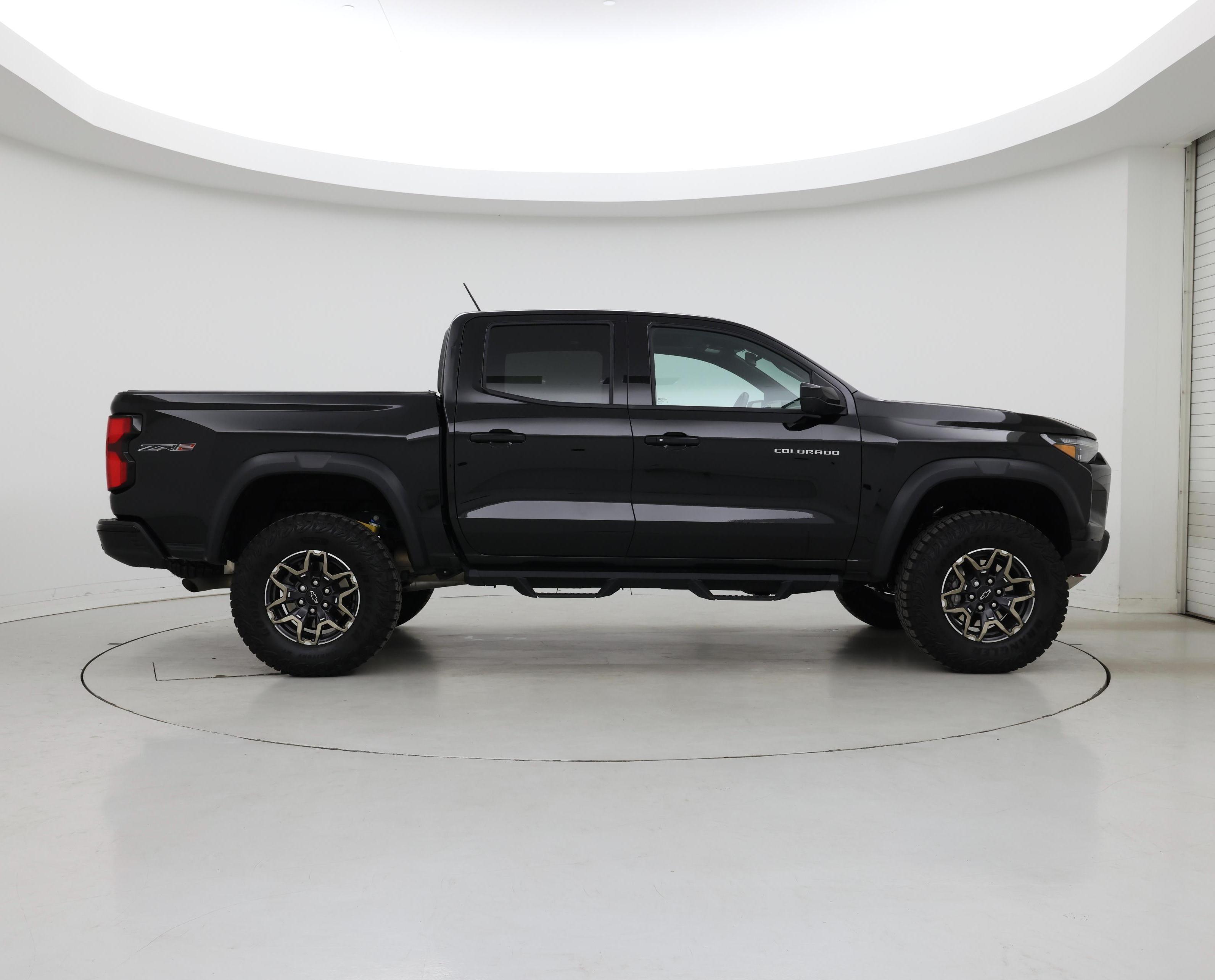 Thumbnail: 2025 Chevrolet Colorado - 7