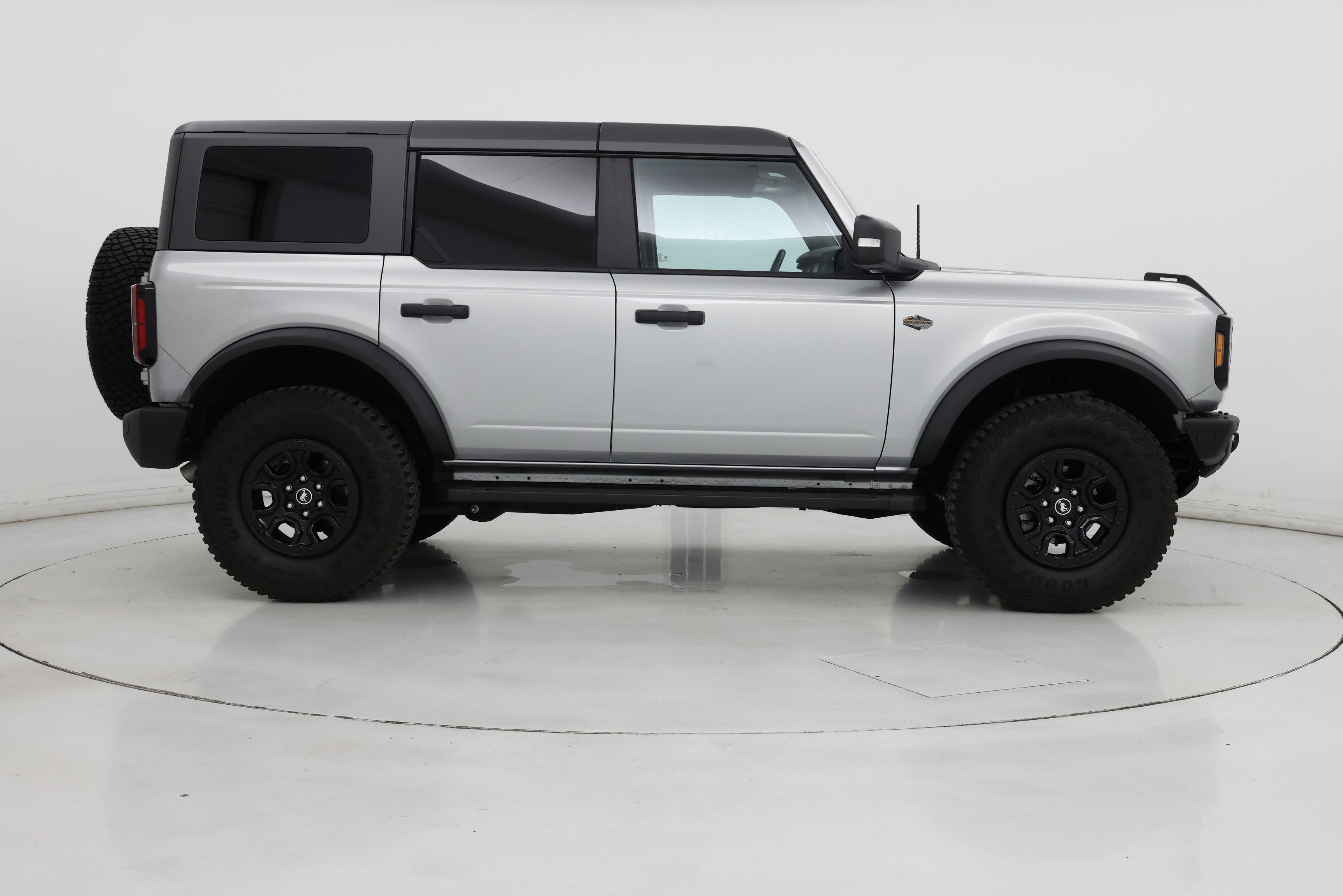 Thumbnail: 2024 Ford Bronco - 7