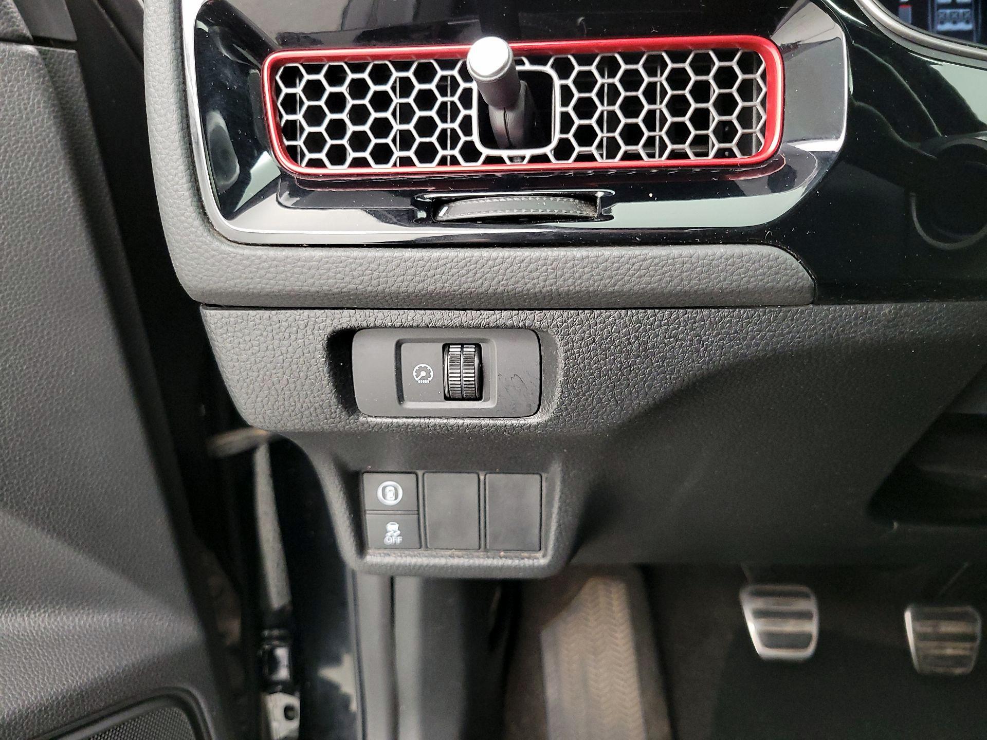 Thumbnail: 2023 Honda Civic - 13