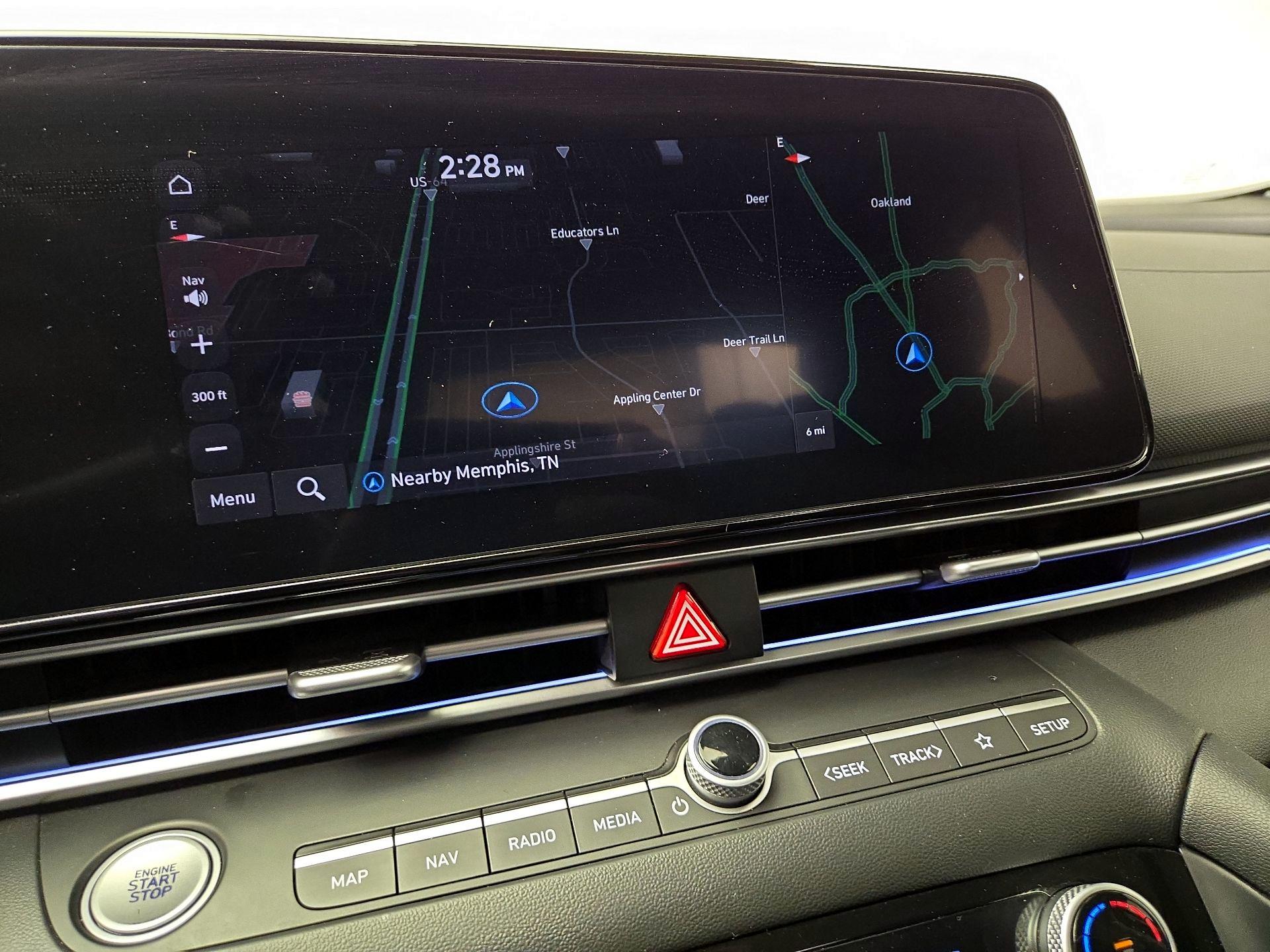 Thumbnail: 2024 Hyundai Elantra - 14