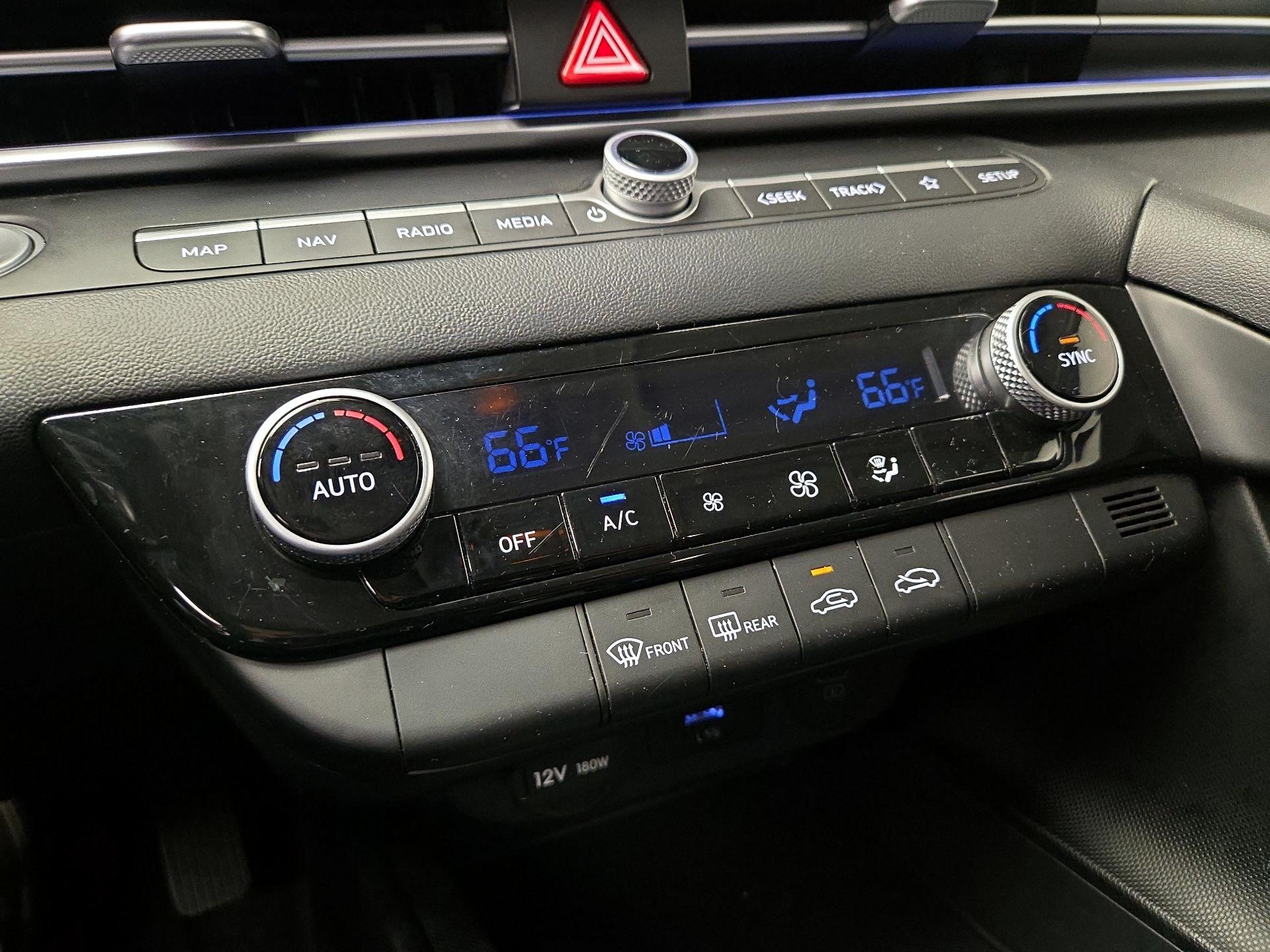 Thumbnail: 2024 Hyundai Elantra - 17