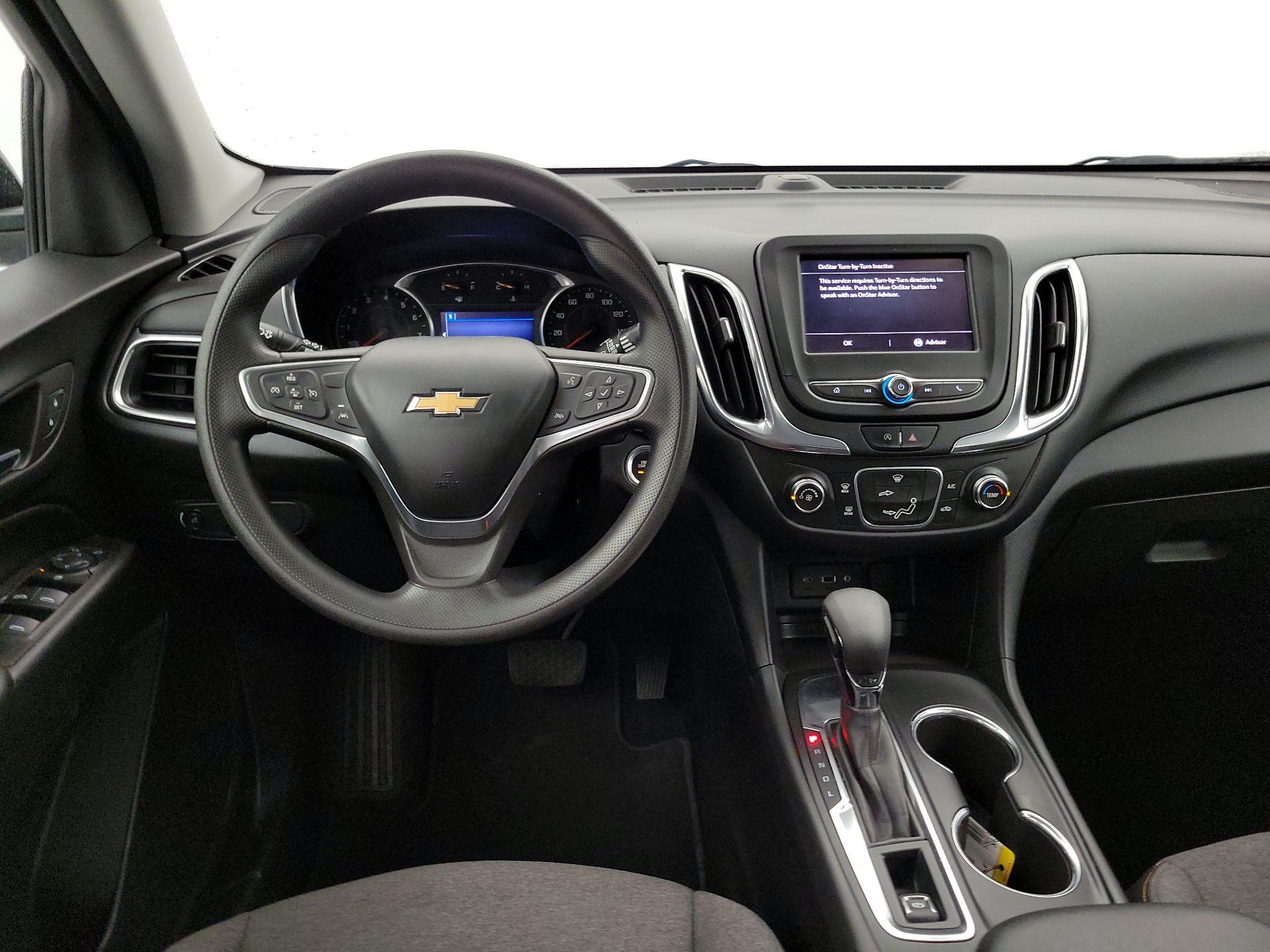 Thumbnail: 2022 Chevrolet Equinox - 10