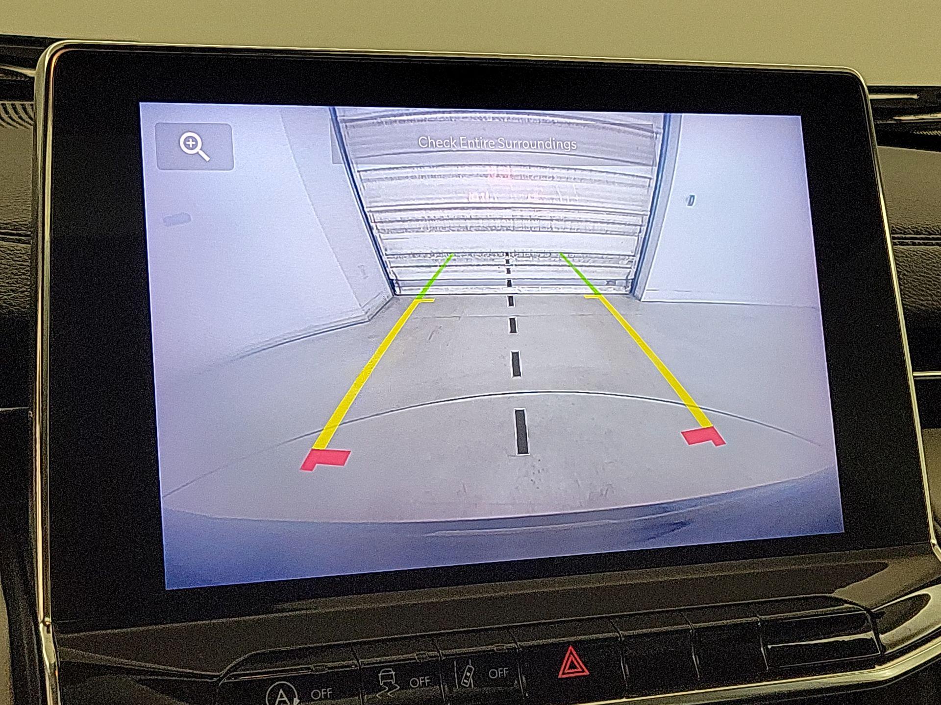 Thumbnail: 2022 Jeep Compass - 14