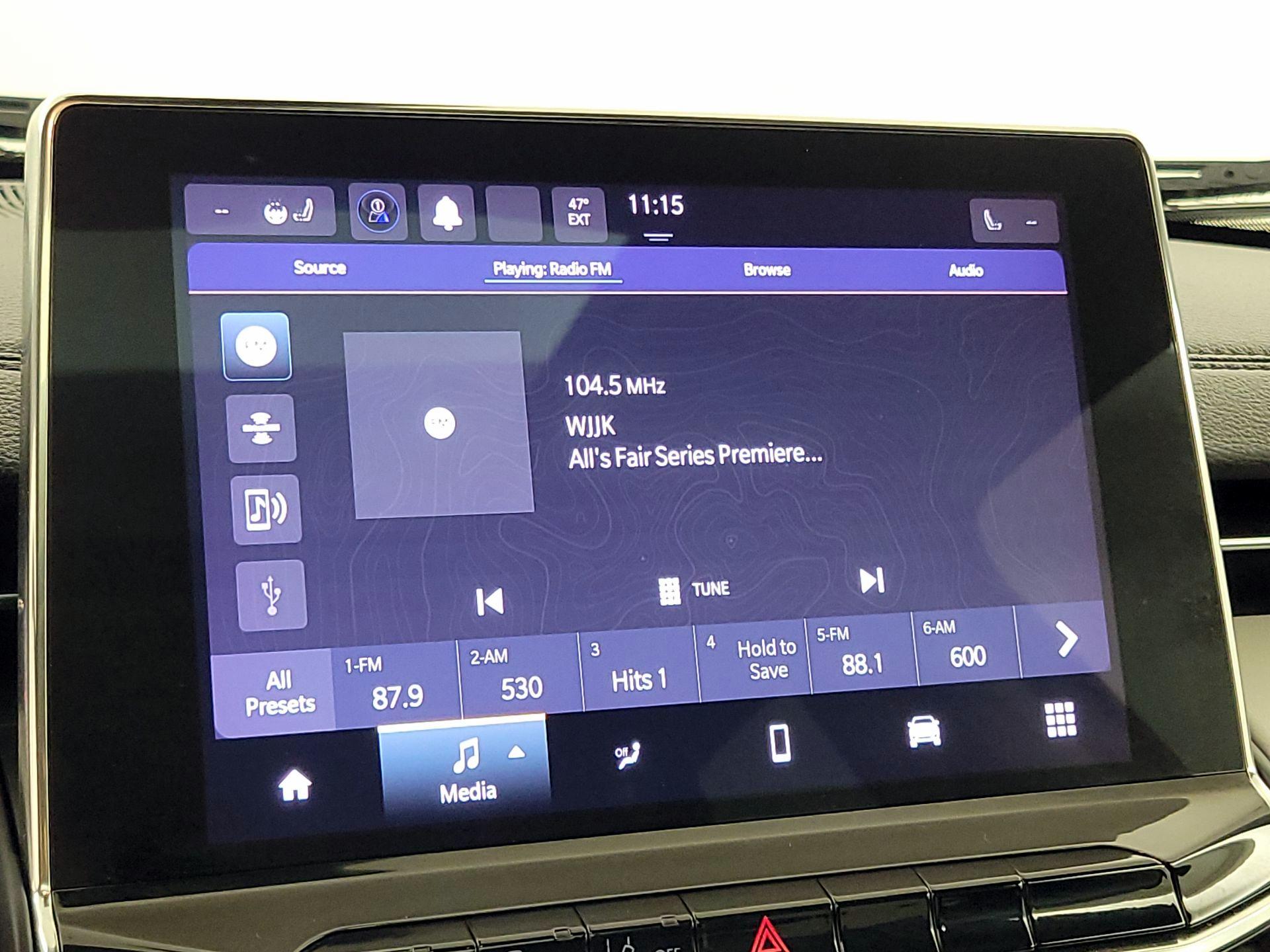 Thumbnail: 2022 Jeep Compass - 15