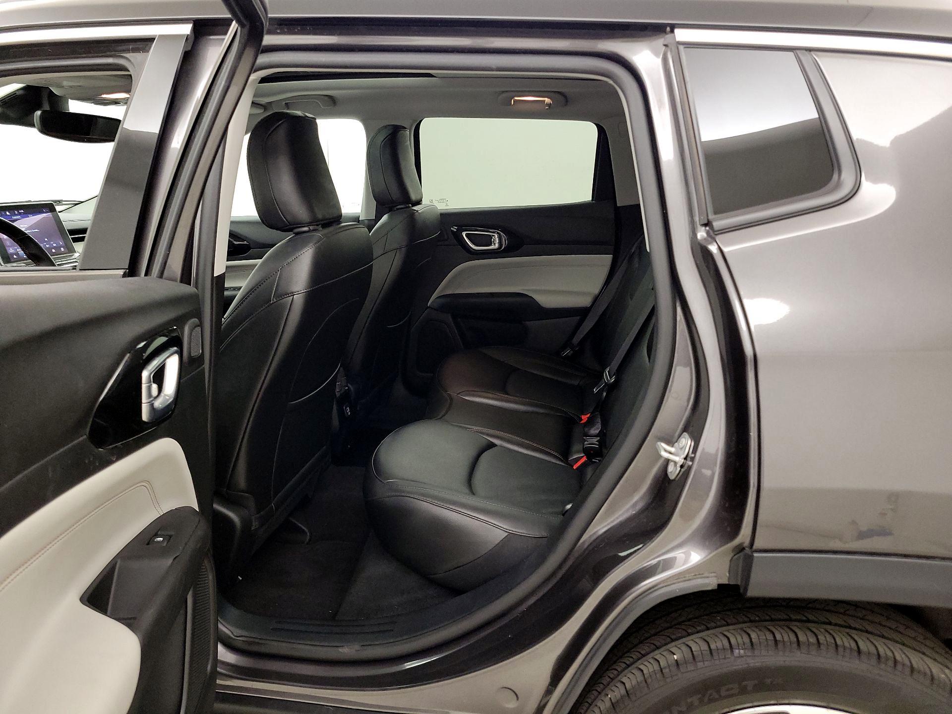 Thumbnail: 2022 Jeep Compass - 20