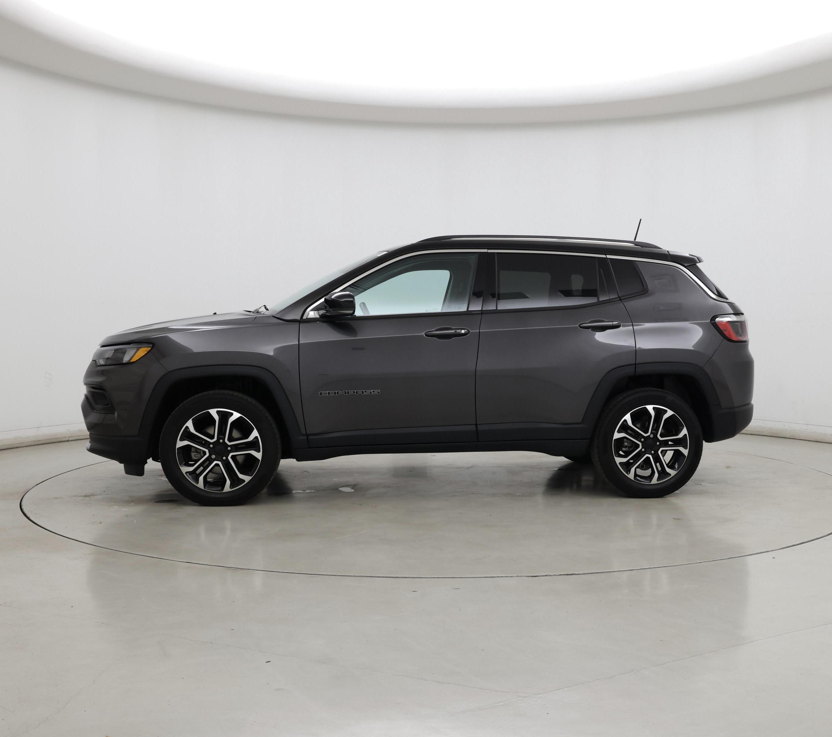 Thumbnail: 2022 Jeep Compass - 3
