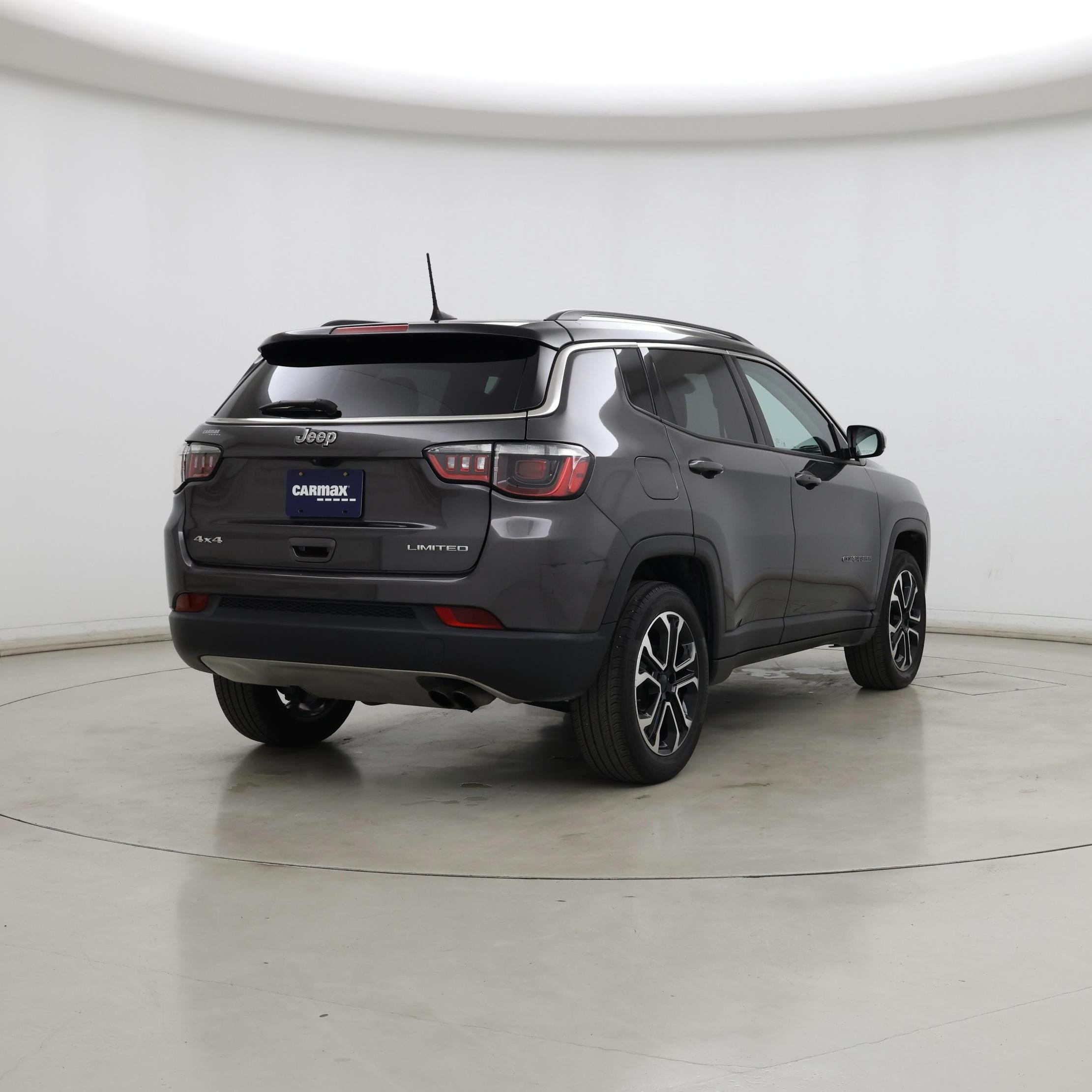 Thumbnail: 2022 Jeep Compass - 8