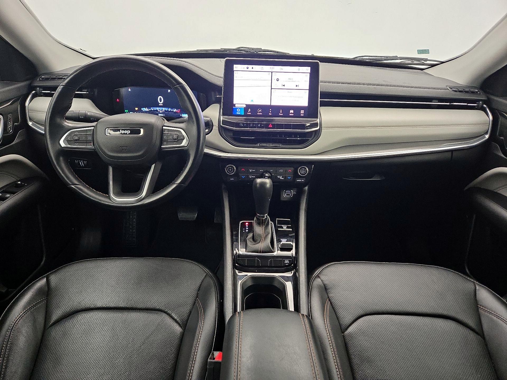 Thumbnail: 2022 Jeep Compass - 9