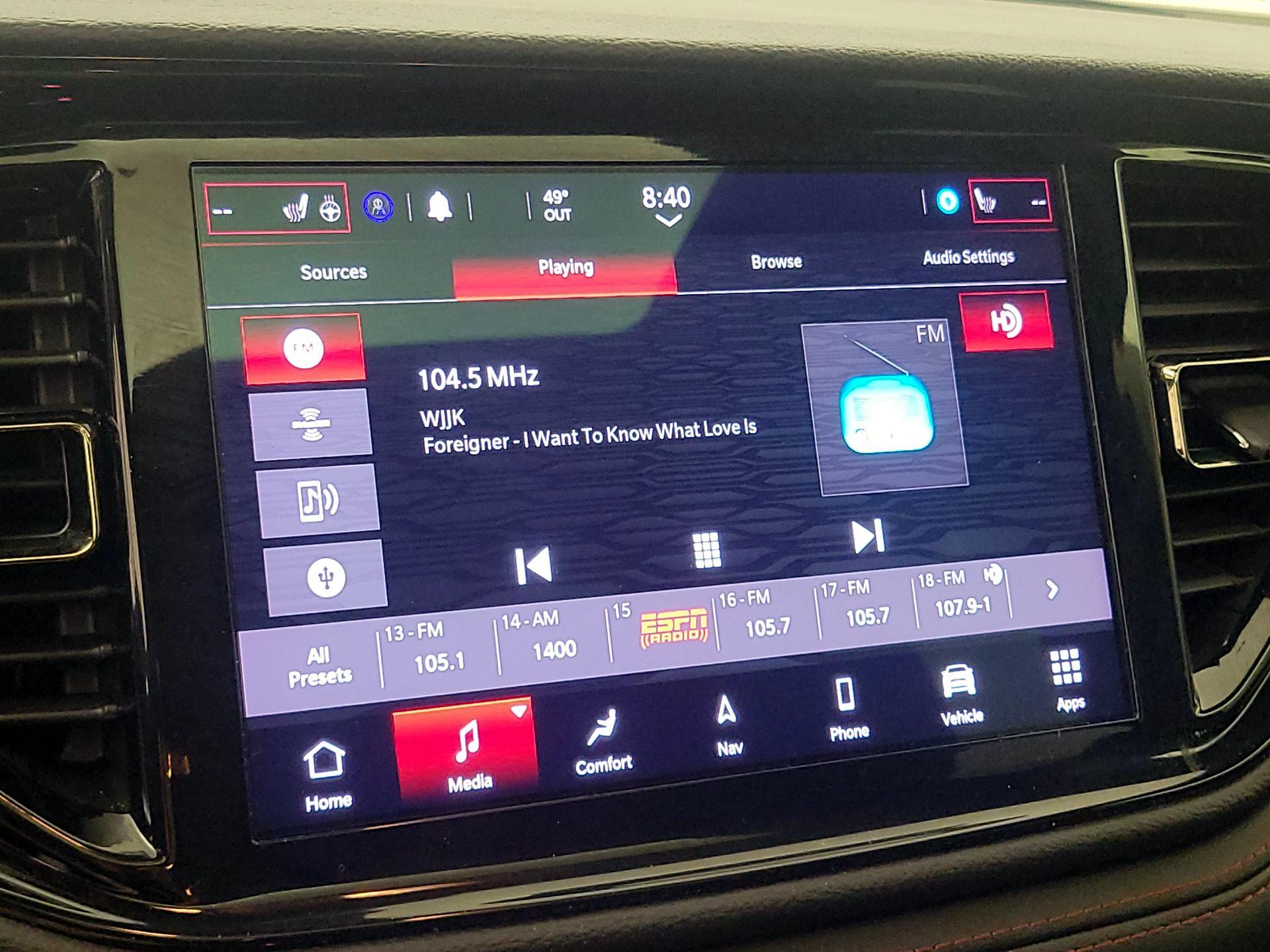 Thumbnail: 2022 Dodge Durango - 16