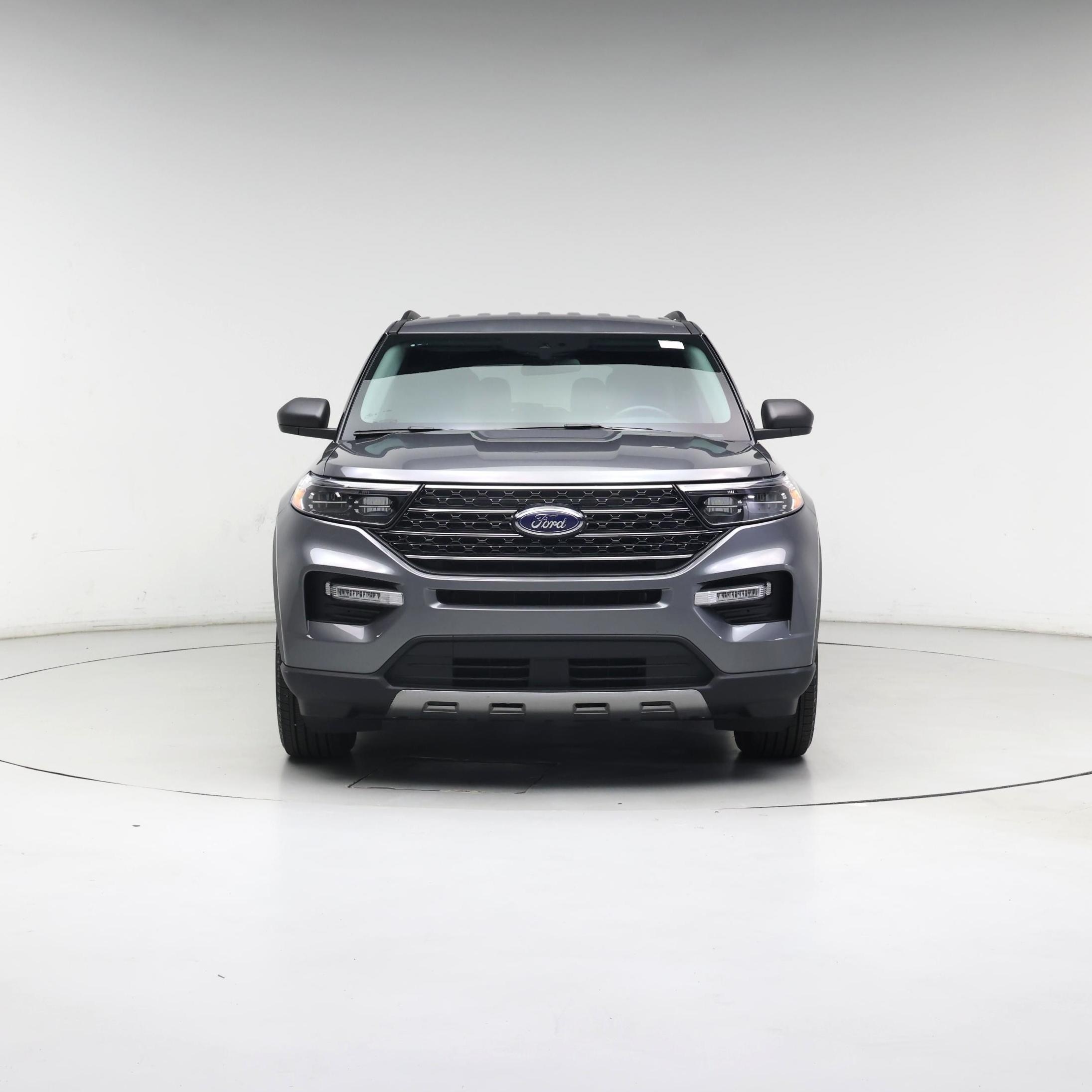 Thumbnail: 2023 Ford Explorer - 5