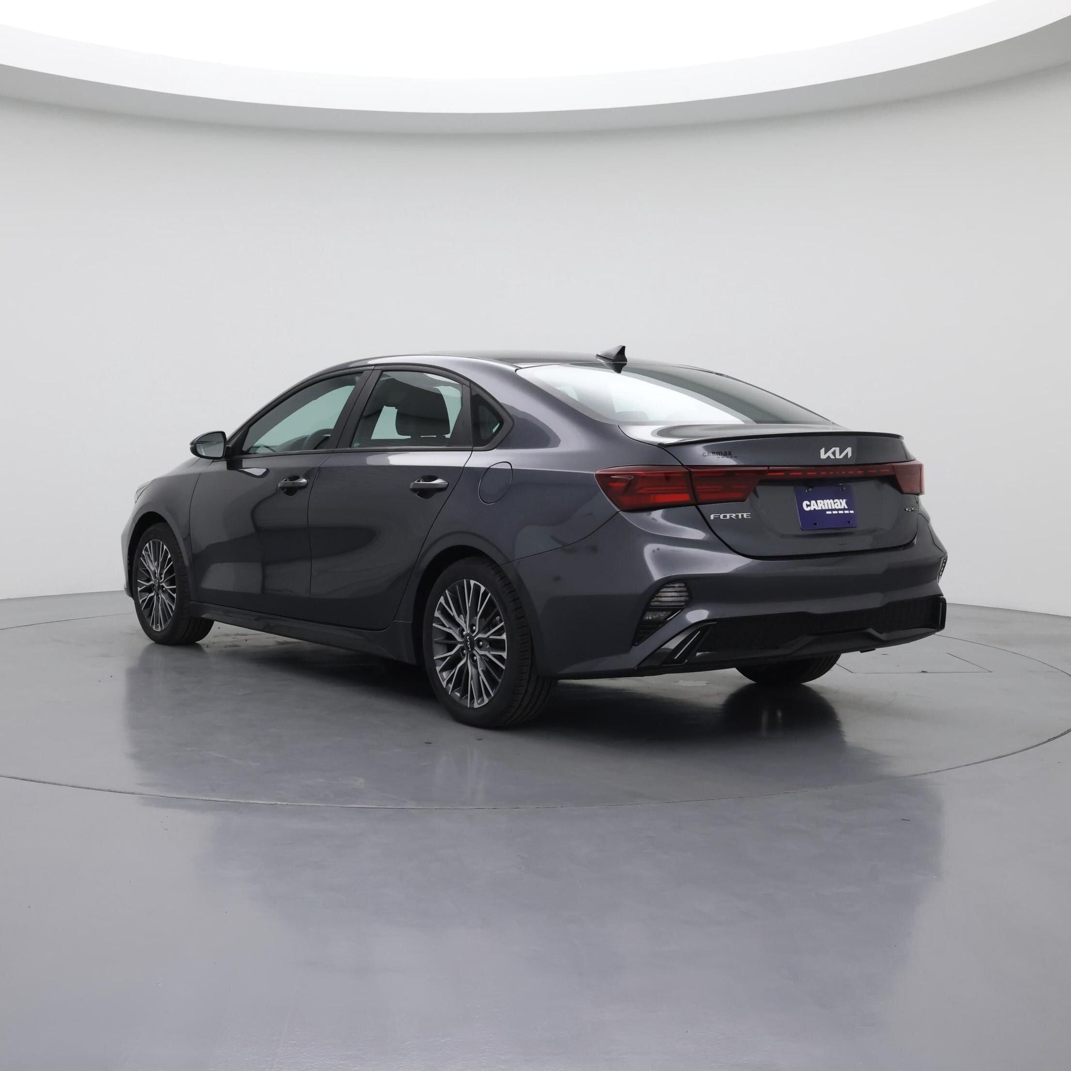 Thumbnail: 2022 Kia Forte - 2