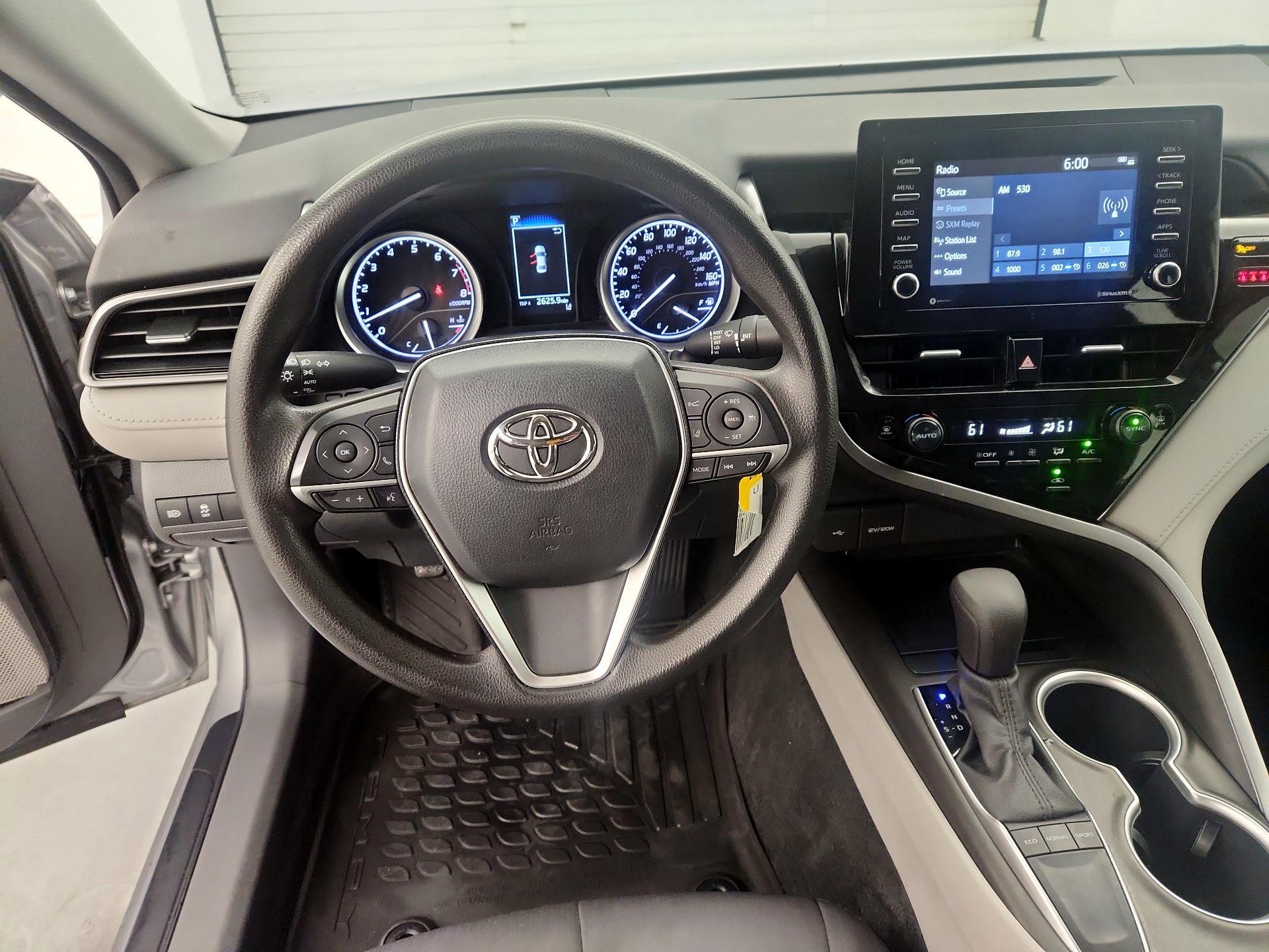 Thumbnail: 2022 Toyota Camry - 10