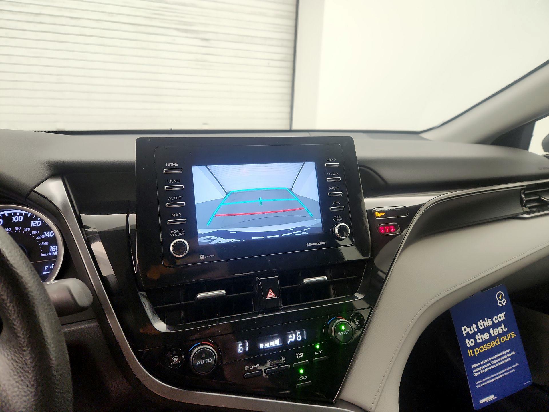 Thumbnail: 2022 Toyota Camry - 14