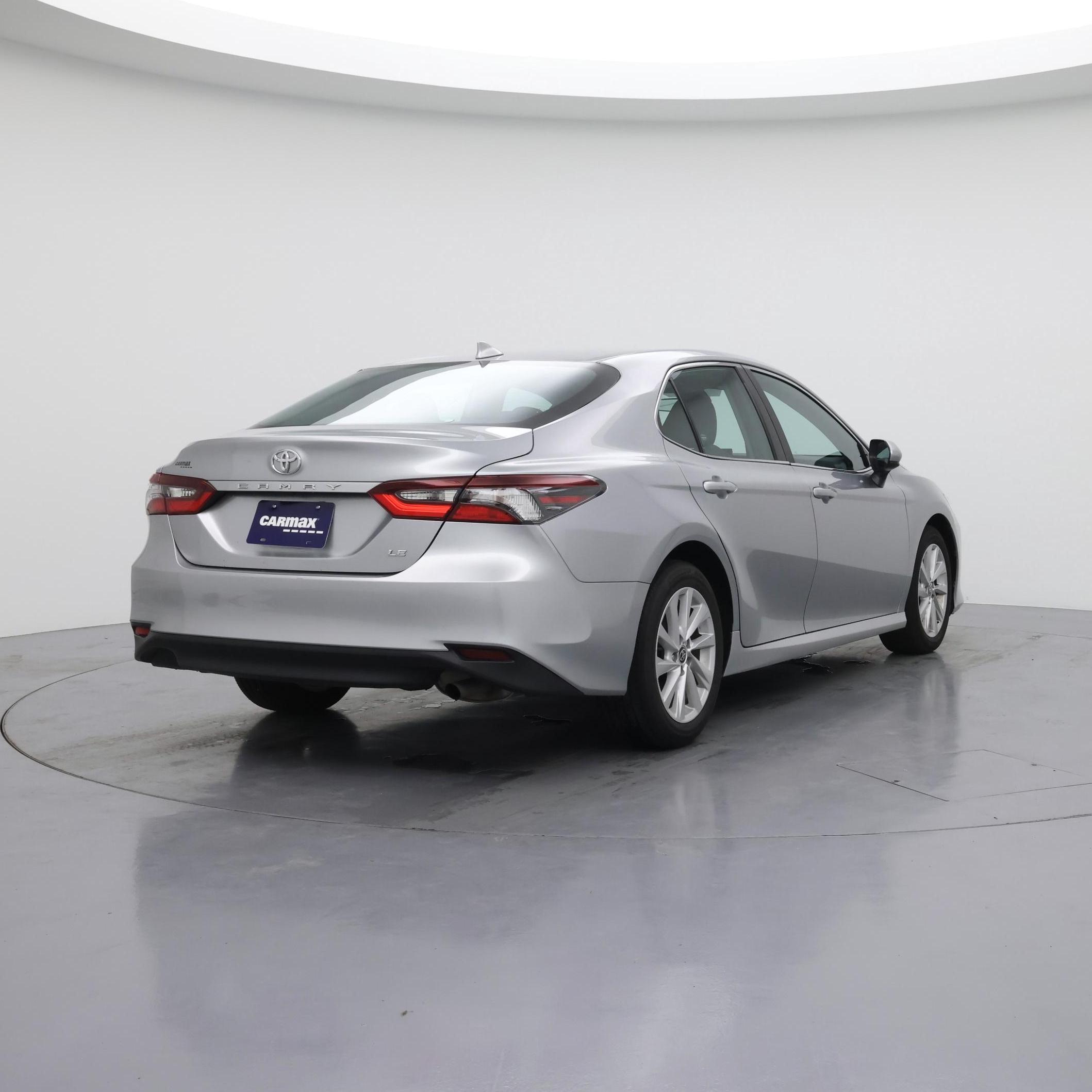 Thumbnail: 2022 Toyota Camry - 8