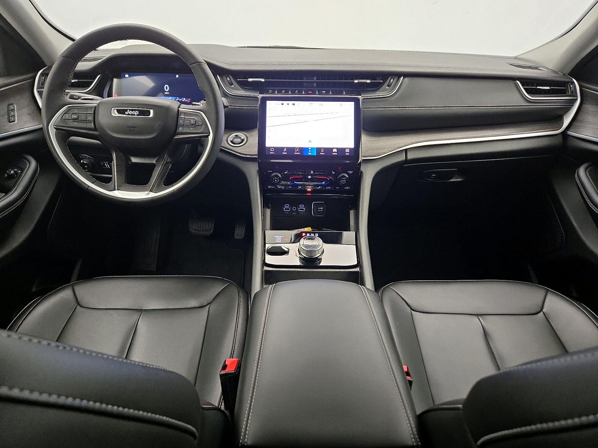 Thumbnail: 2023 Jeep Grand Cherokee - 9