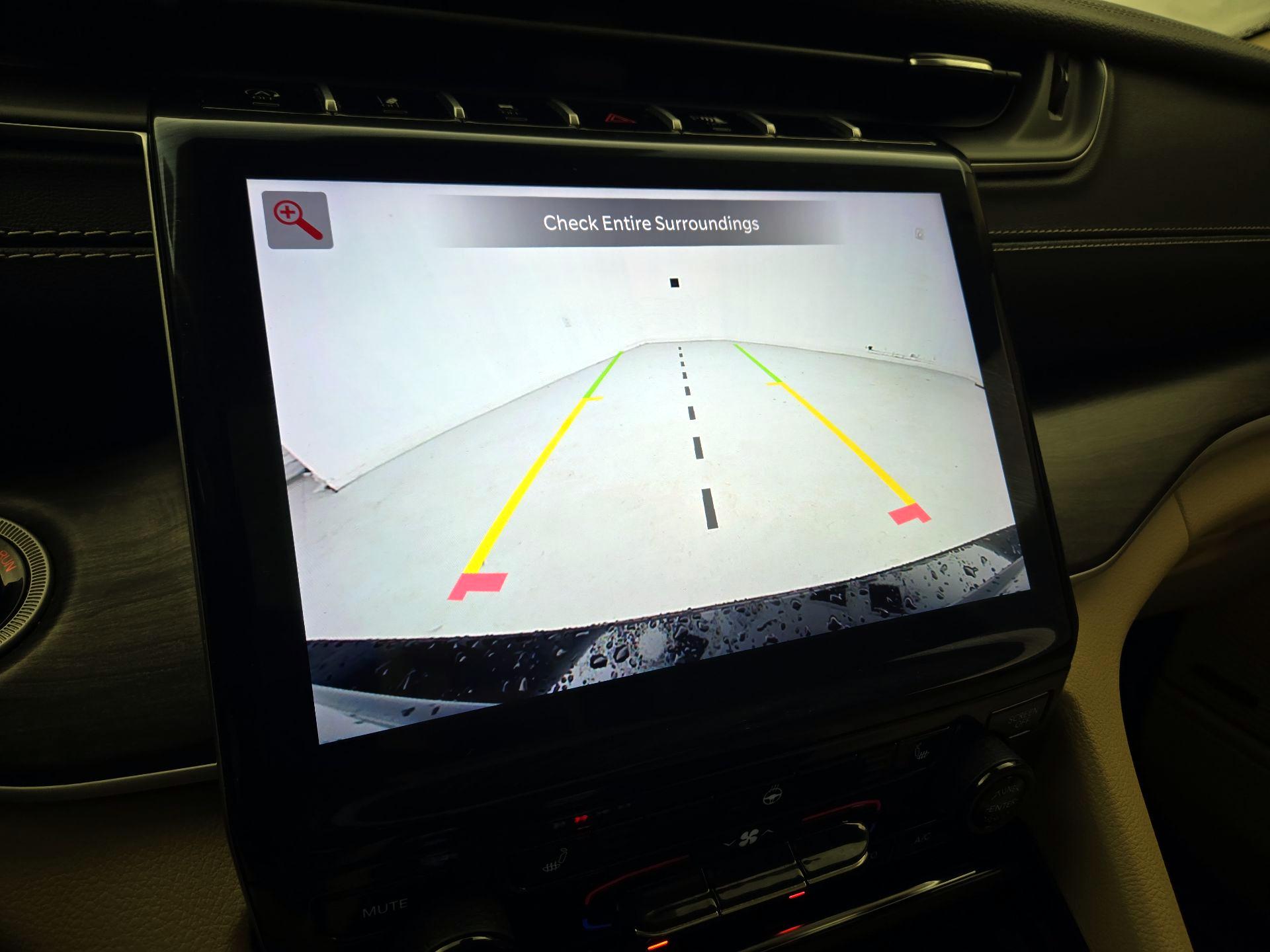 Thumbnail: 2022 Jeep Grand Cherokee L - 15