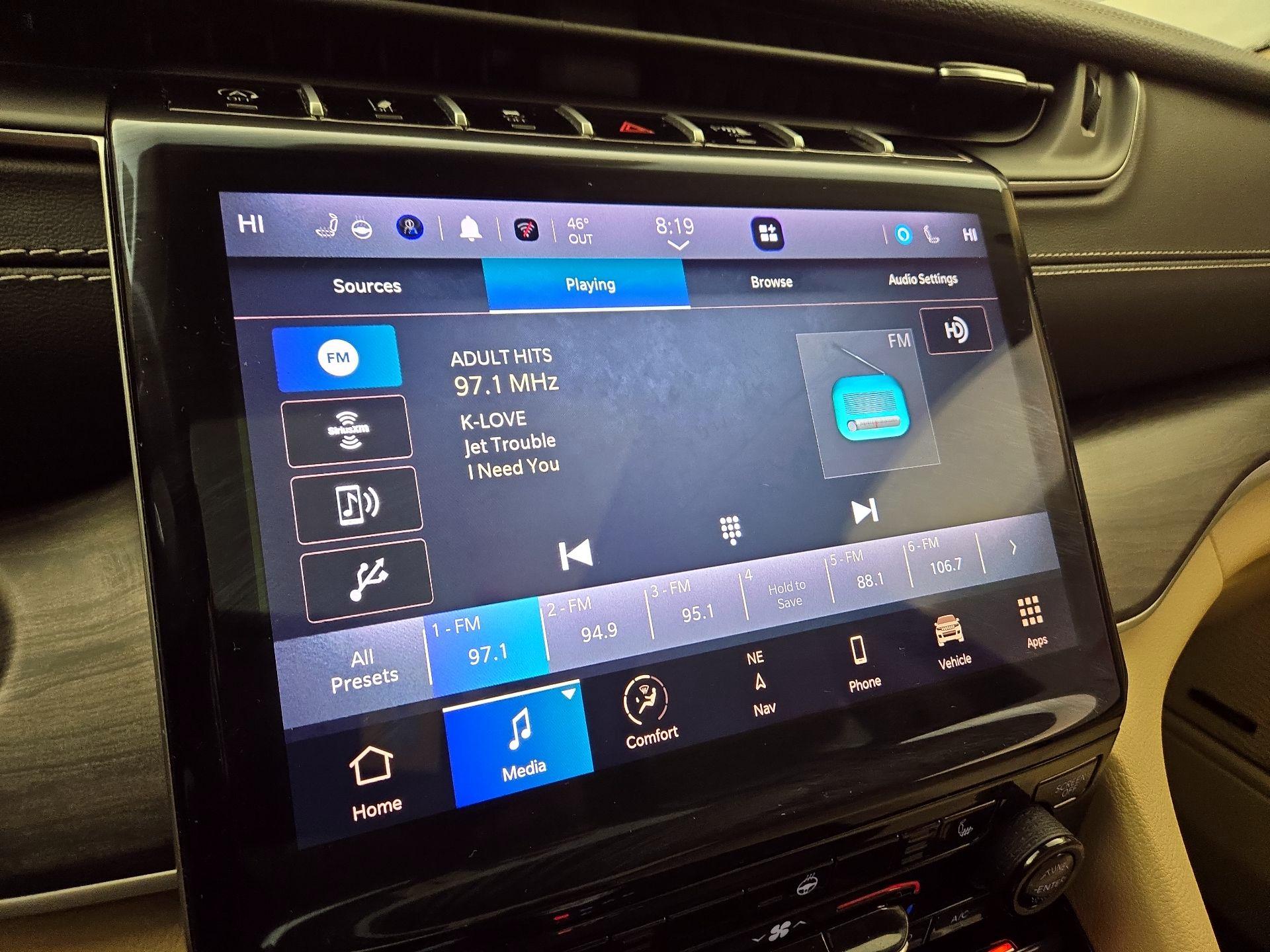 Thumbnail: 2022 Jeep Grand Cherokee L - 16