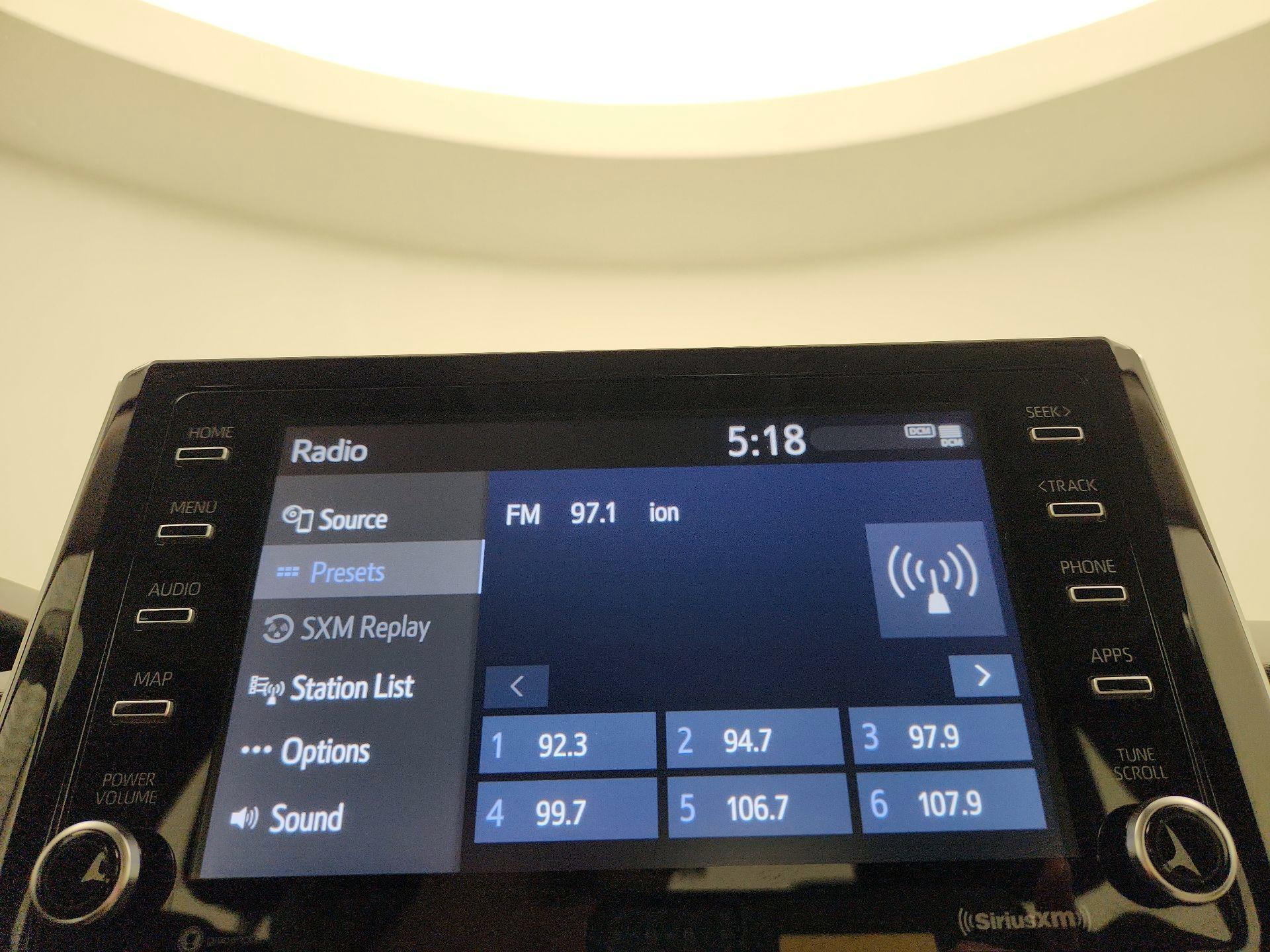 Thumbnail: 2021 Toyota Corolla - 15