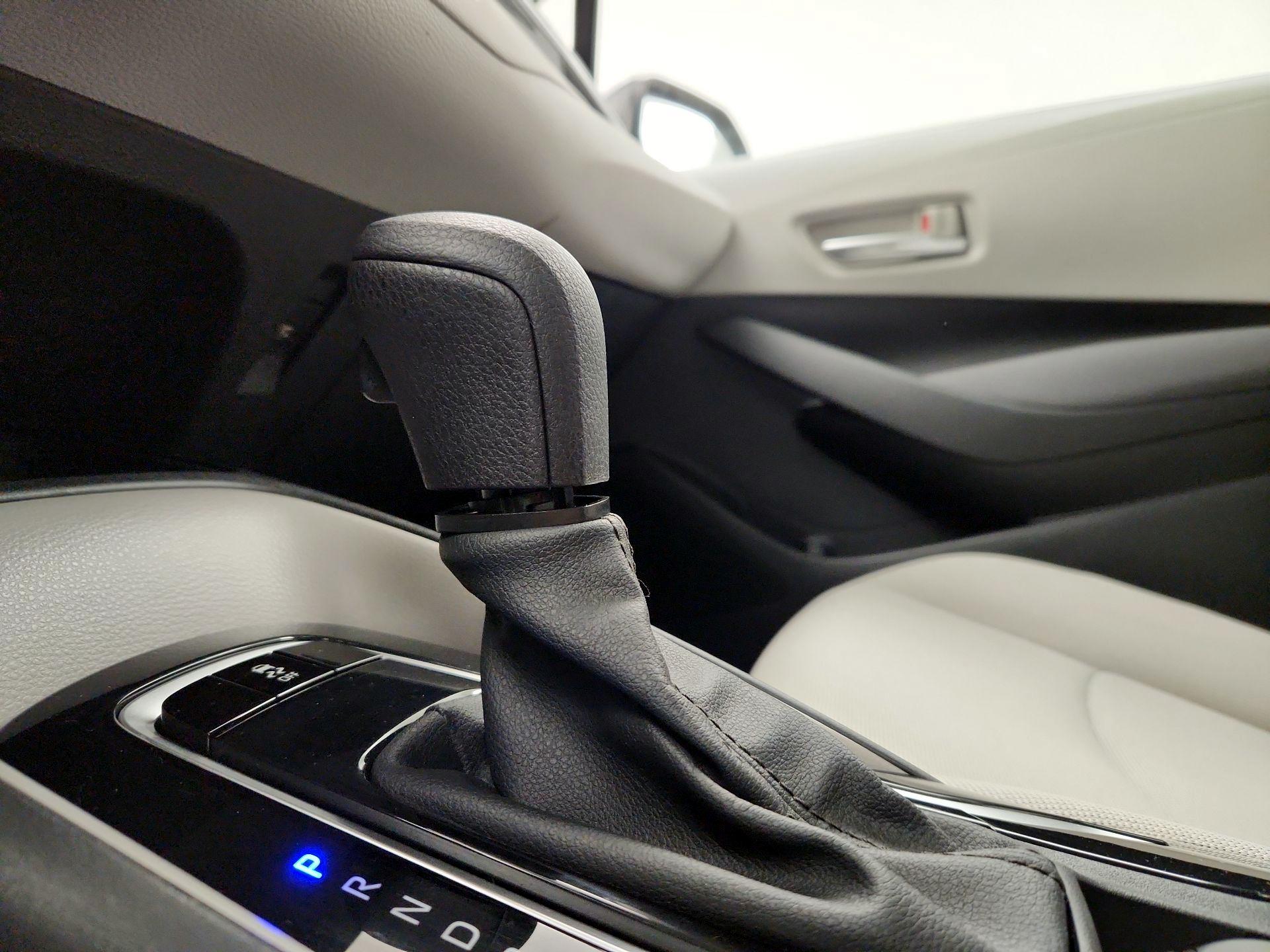 Thumbnail: 2021 Toyota Corolla - 17