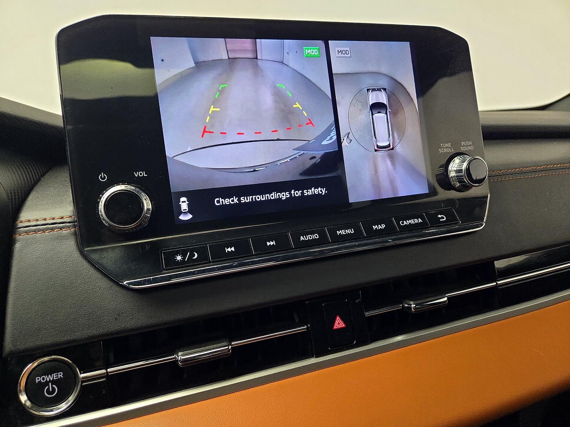 Thumbnail: 2023 Mitsubishi Outlander - 15