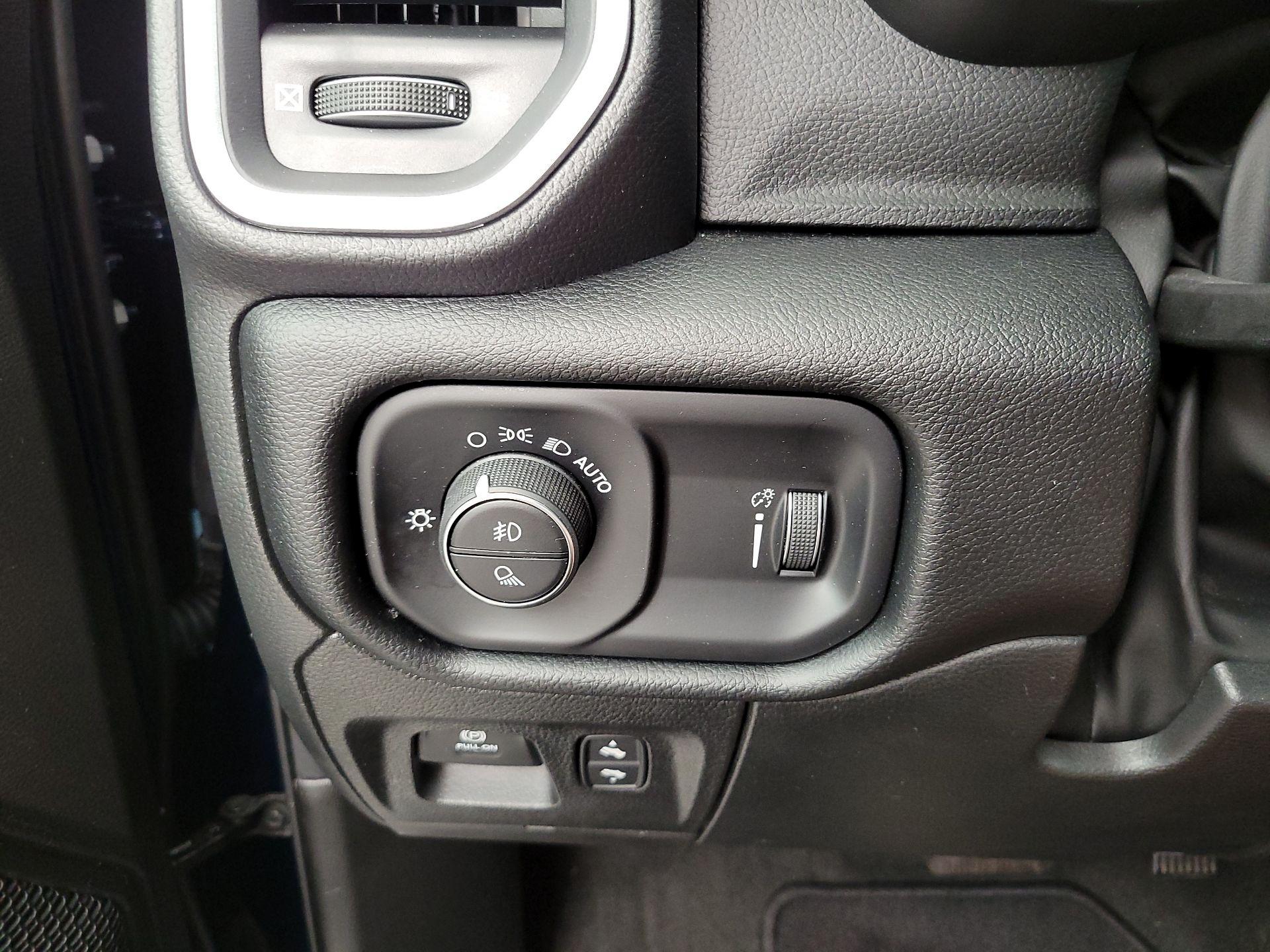 Thumbnail: 2022 RAM 1500 - 13