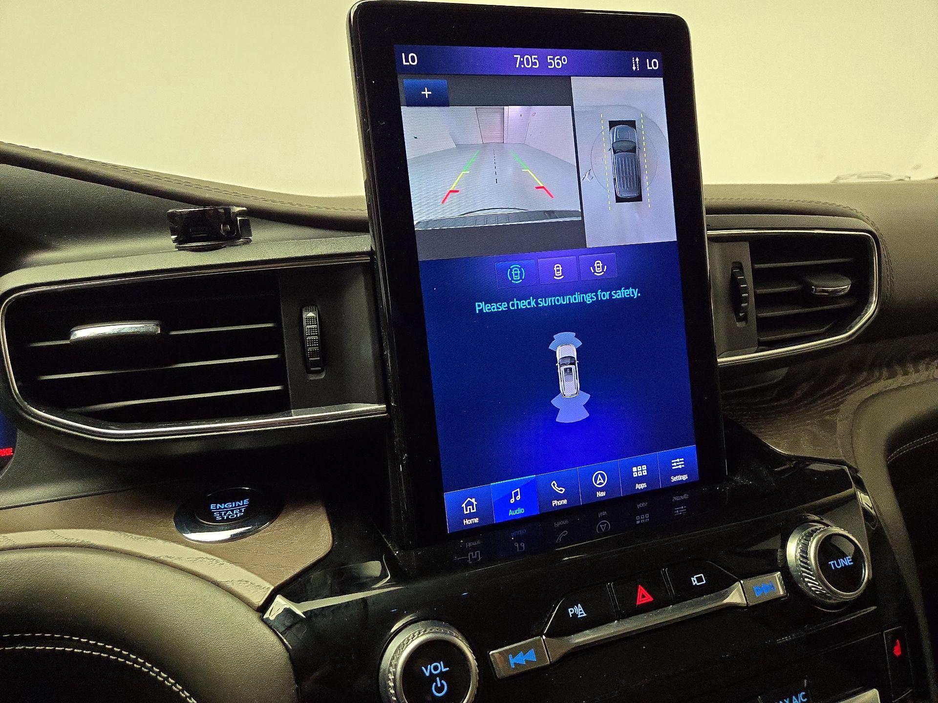 Thumbnail: 2022 Ford Explorer - 15