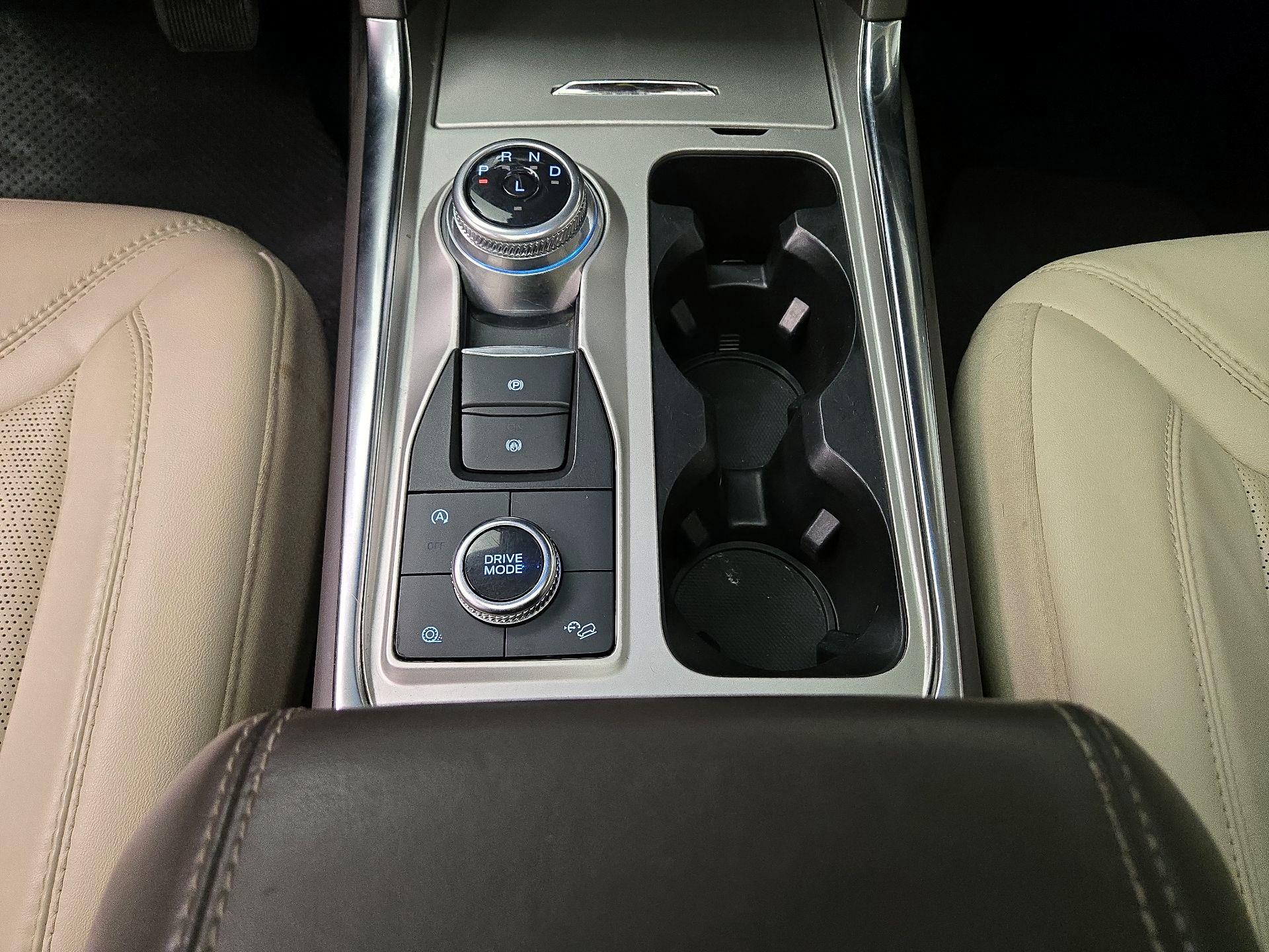 Thumbnail: 2022 Ford Explorer - 18