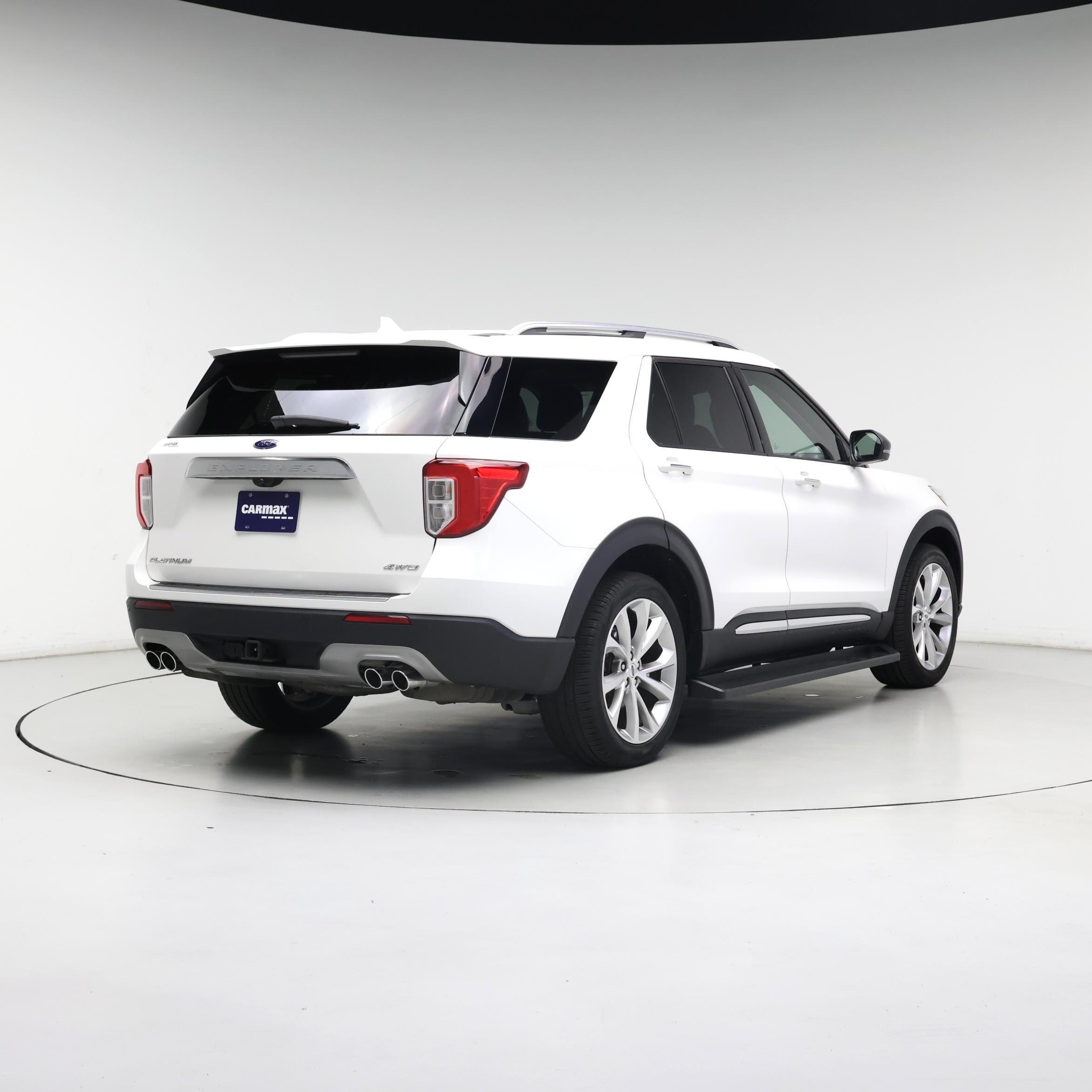 Thumbnail: 2022 Ford Explorer - 8