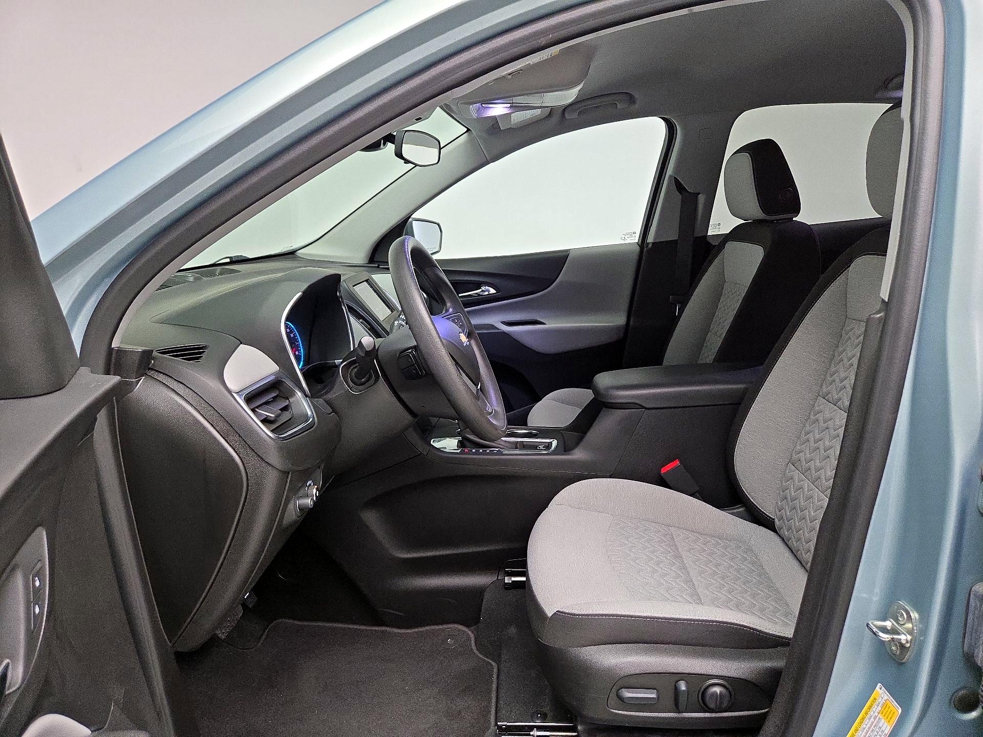 Thumbnail: 2022 Chevrolet Equinox - 11