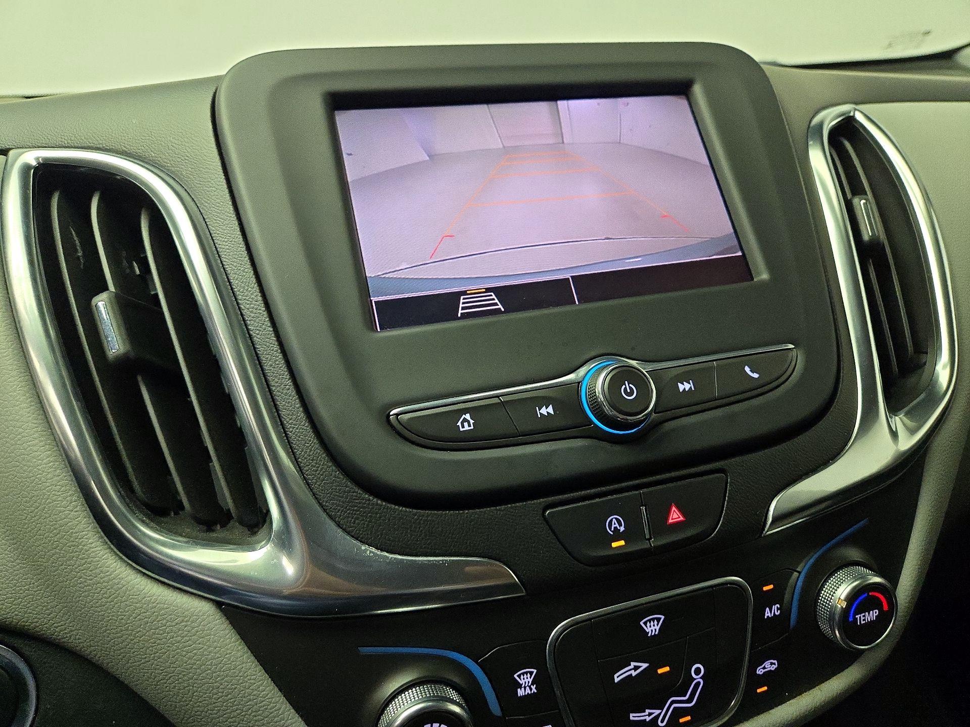 Thumbnail: 2022 Chevrolet Equinox - 14