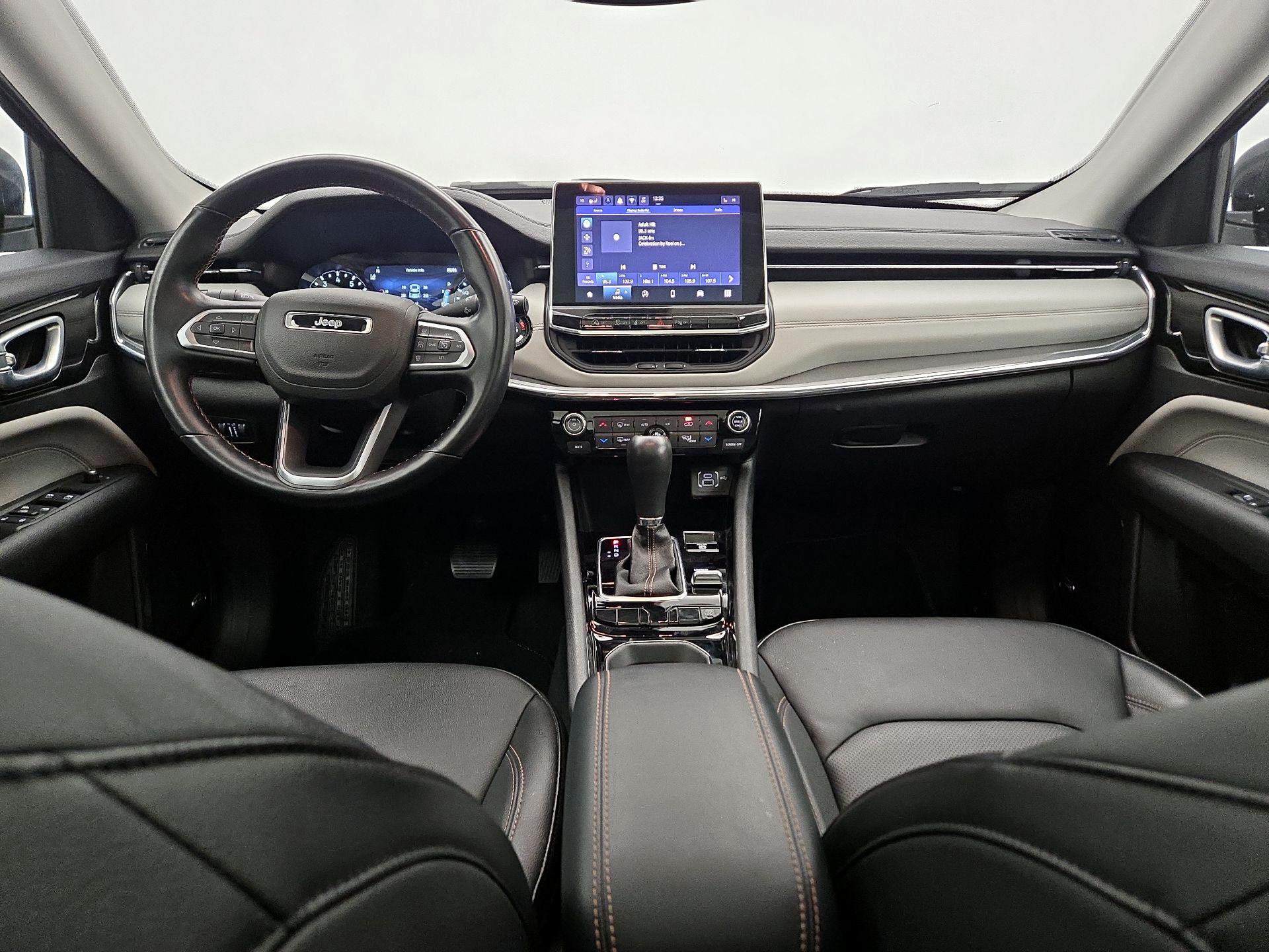 Thumbnail: 2022 Jeep Compass - 9