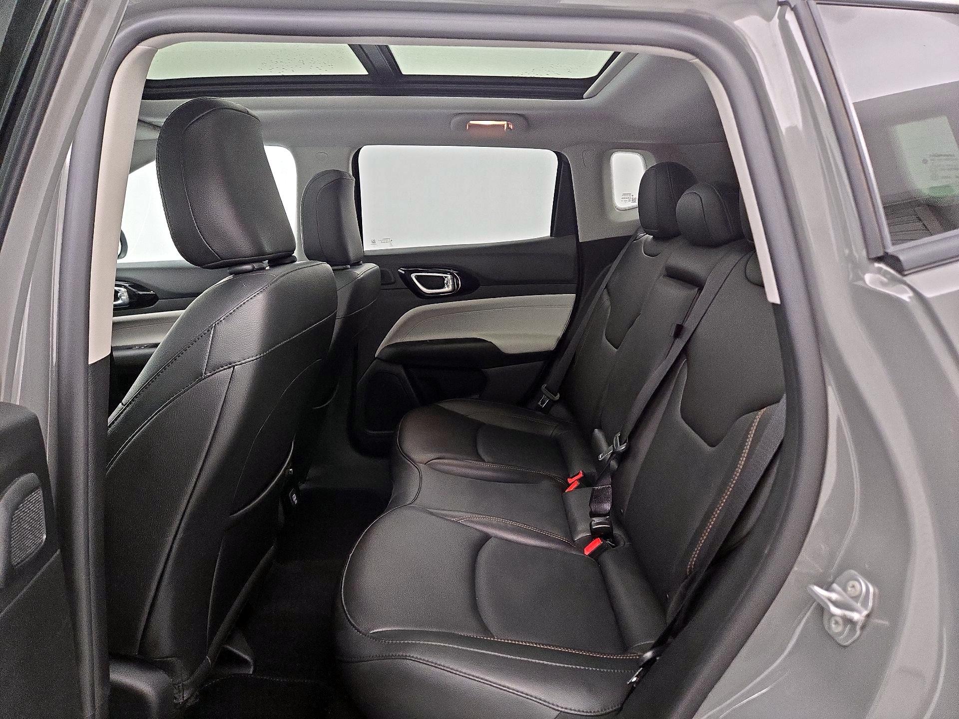 Thumbnail: 2022 Jeep Compass - 20