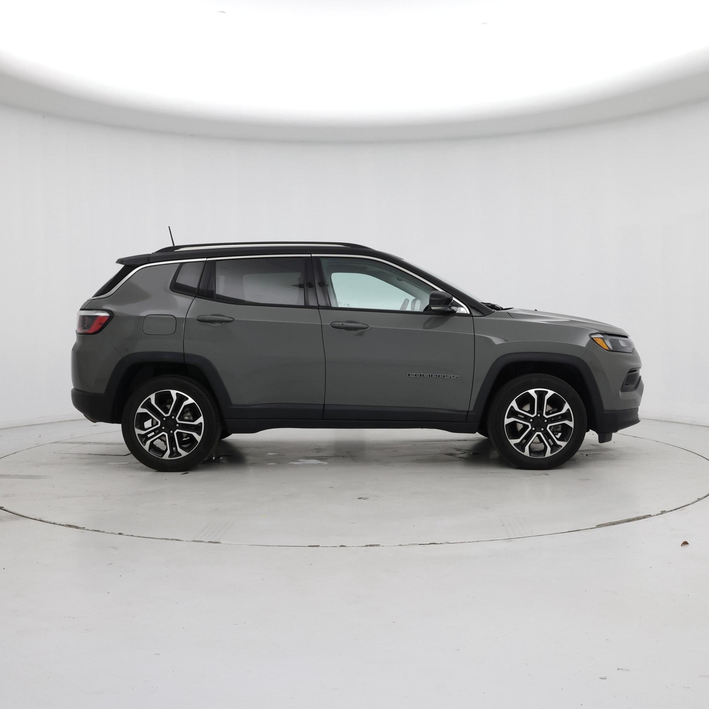Thumbnail: 2022 Jeep Compass - 7