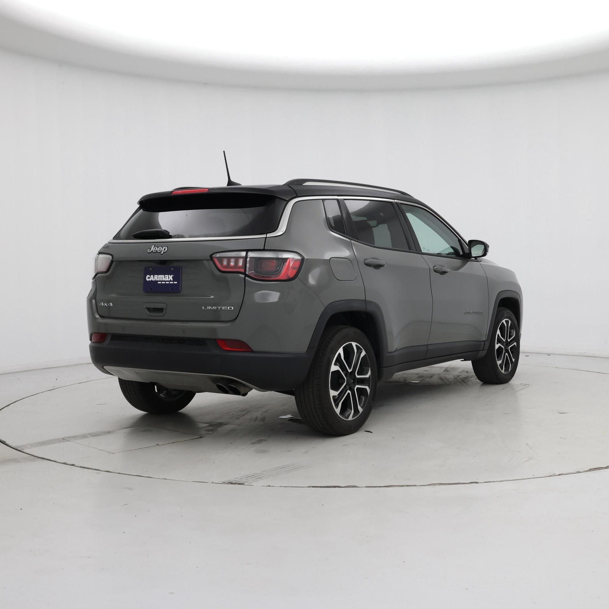 Thumbnail: 2022 Jeep Compass - 8