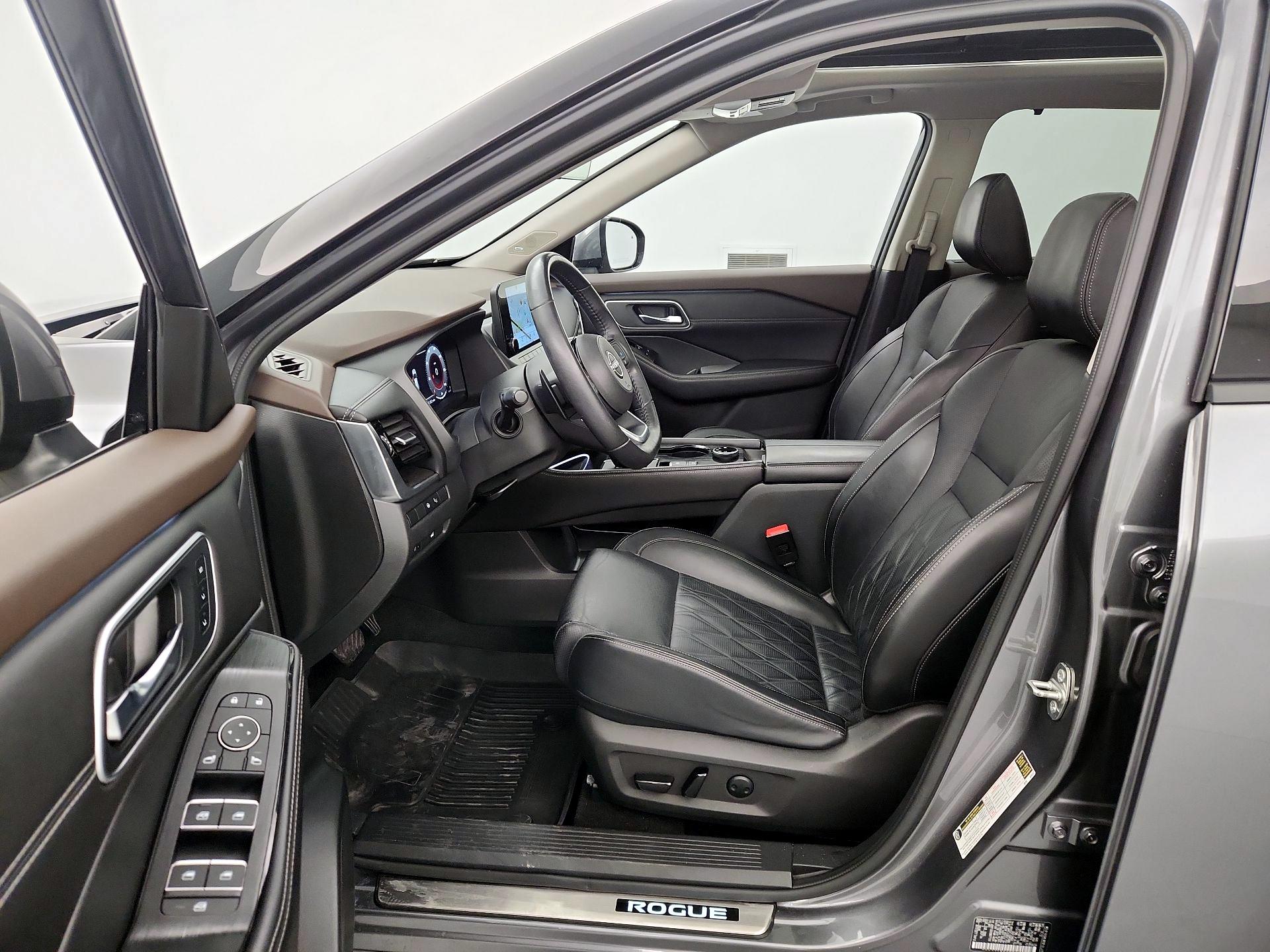 Thumbnail: 2022 Nissan Rogue - 11