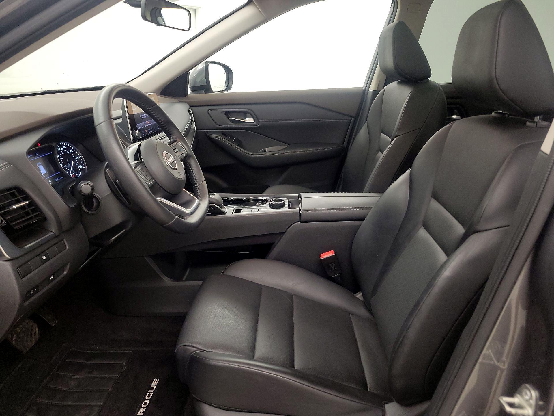 Thumbnail: 2022 Nissan Rogue - 11