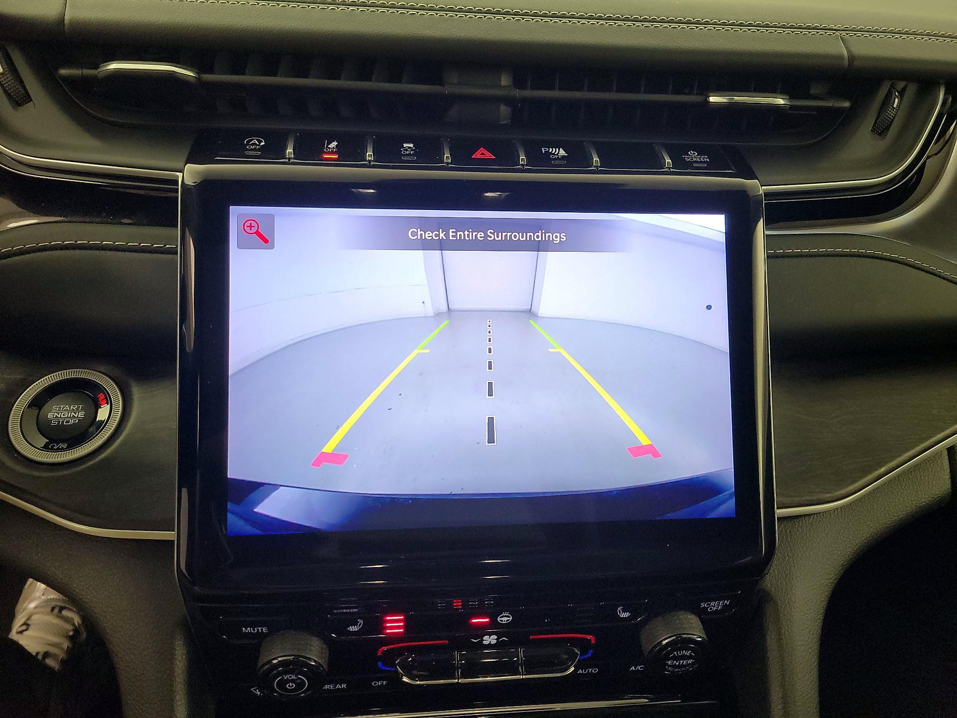 Thumbnail: 2022 Jeep Grand Cherokee L - 15