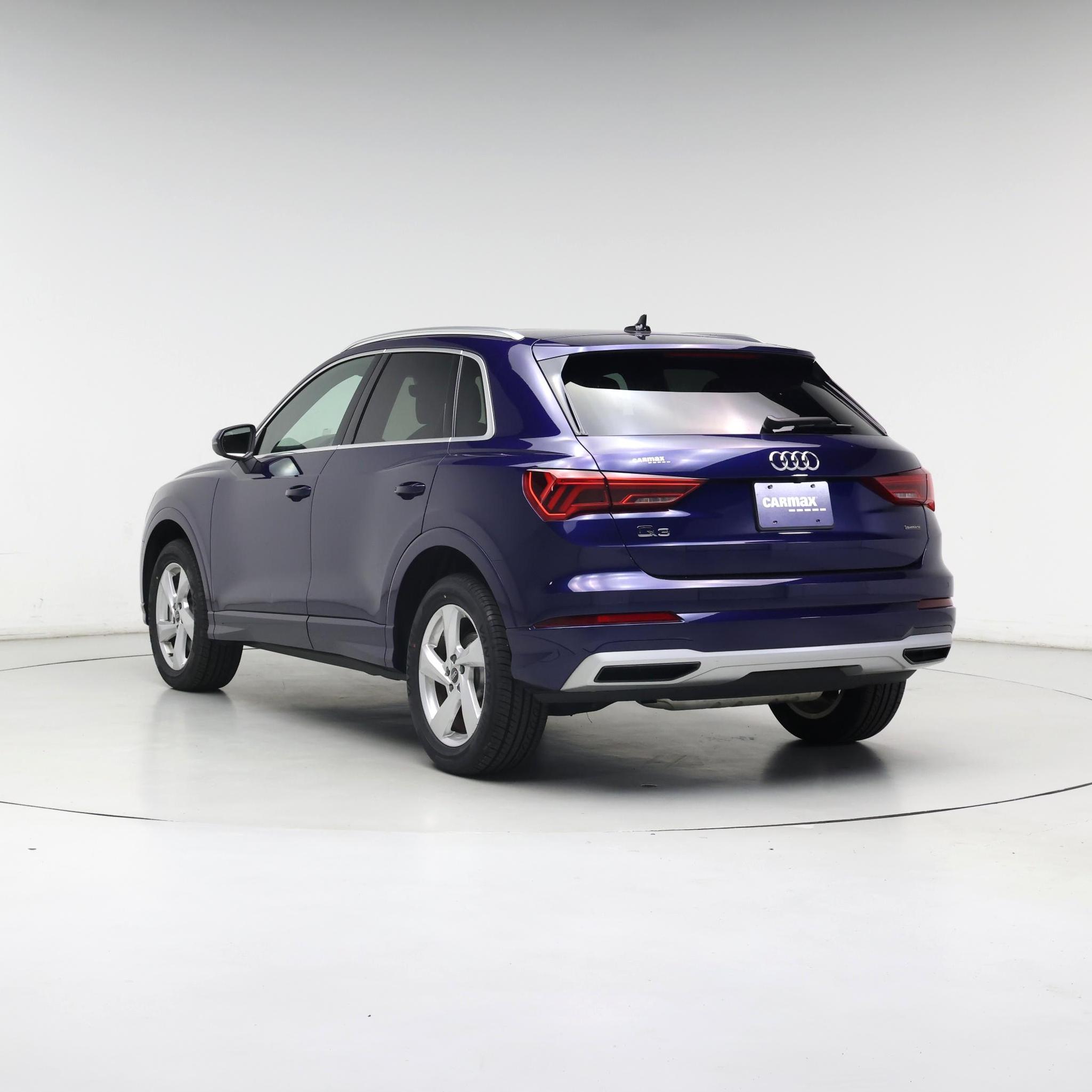 Thumbnail: 2022 Audi Q3 - 2