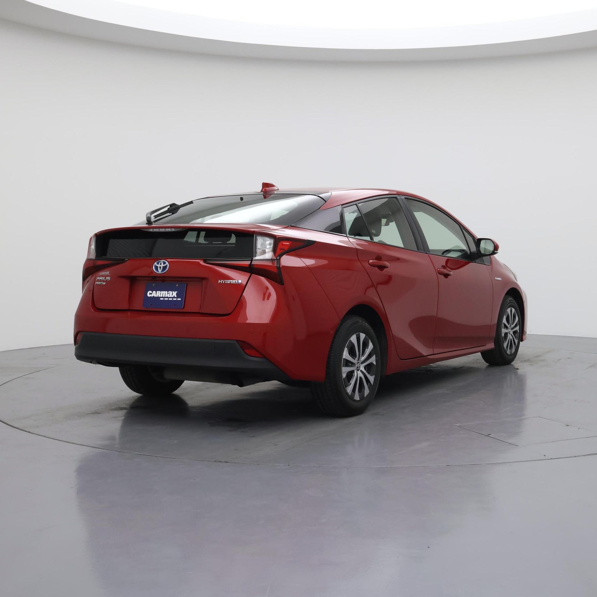Thumbnail: 2021 Toyota Prius - 8
