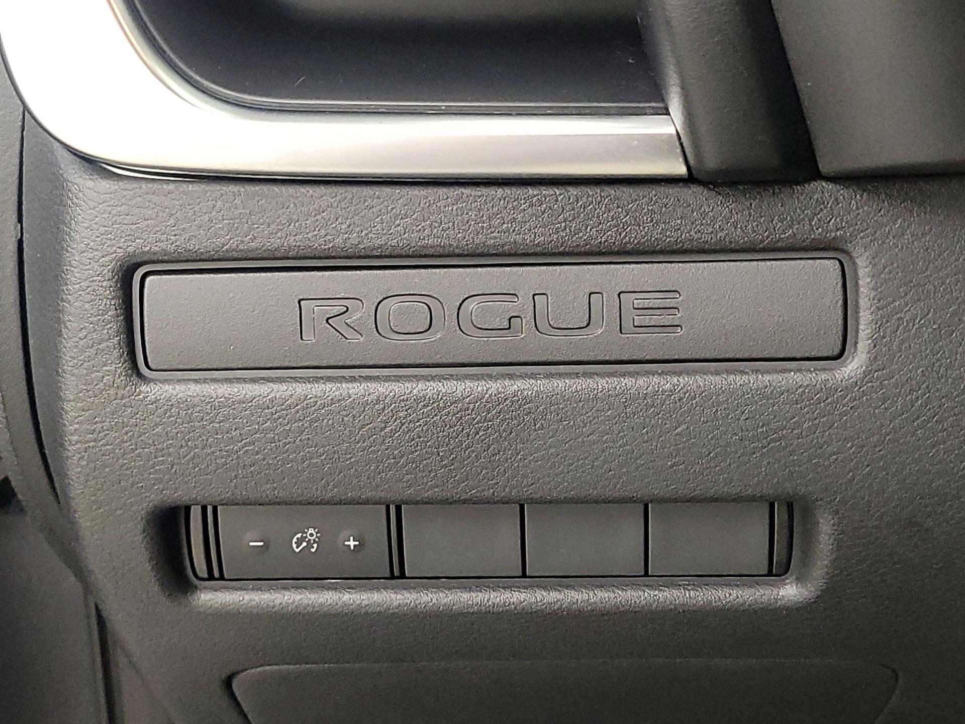 Thumbnail: 2023 Nissan Rogue - 13