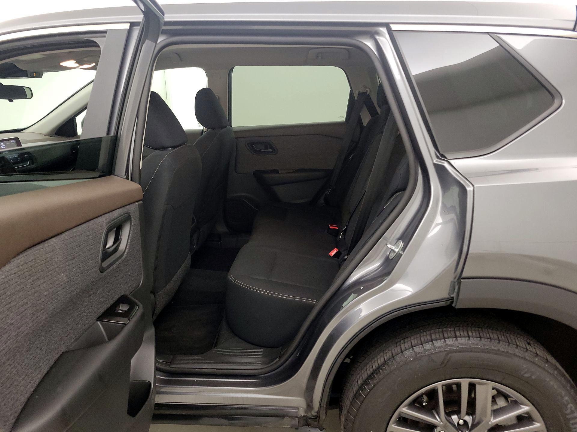 Thumbnail: 2023 Nissan Rogue - 19