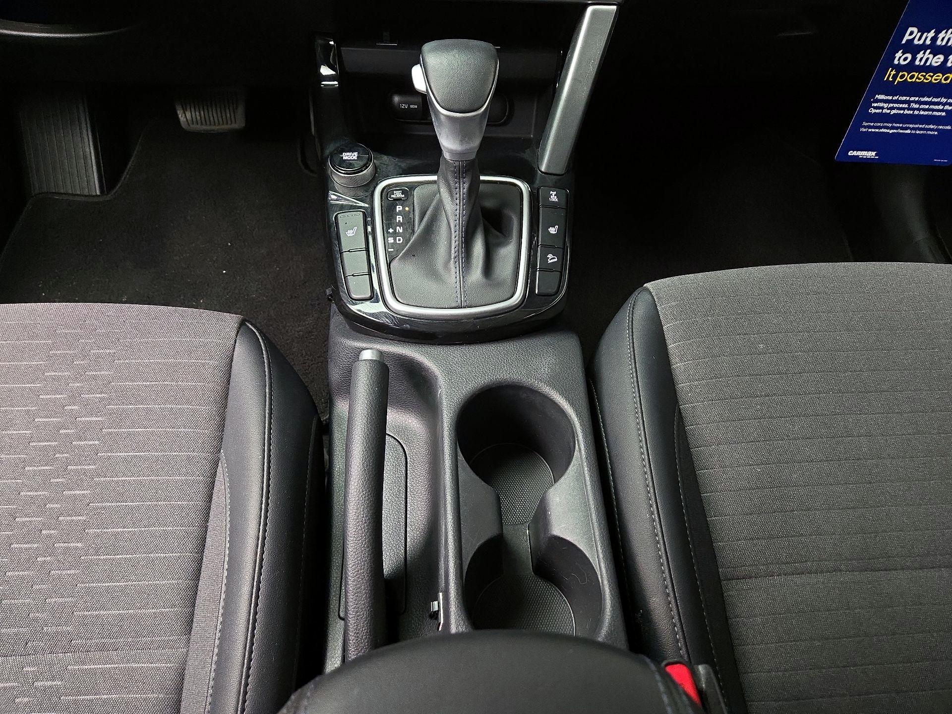 Thumbnail: 2023 Kia Seltos - 18