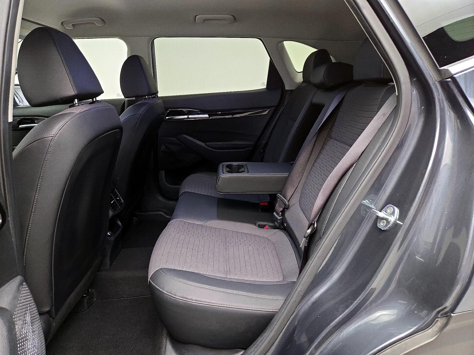 Thumbnail: 2023 Kia Seltos - 20